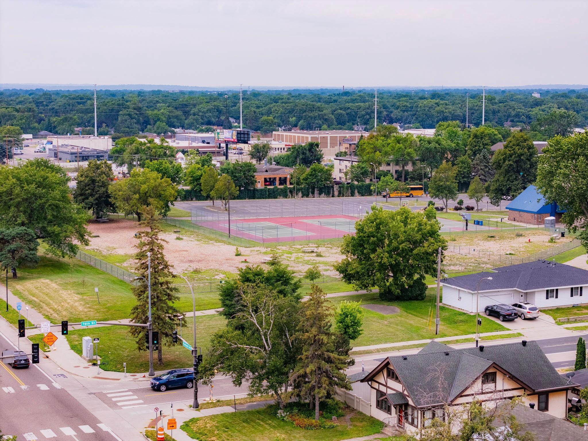 View of Residential at 7520 Portland Avenue, Richfield MN 55423, Richfield (32 of 34) - Mike Wilen | Minnesota Team Real Estate