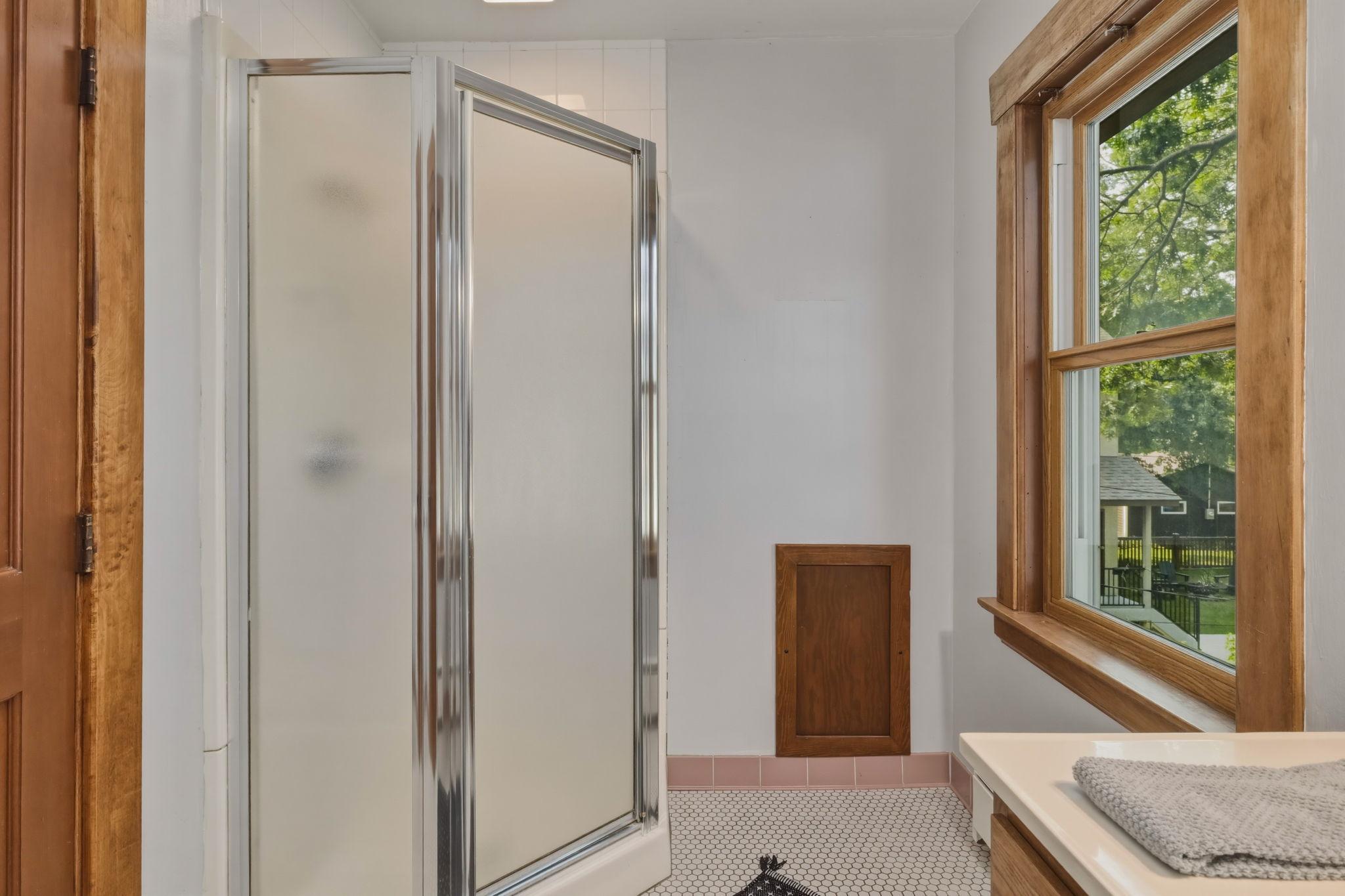 View of Residential at 2133 Goodrich Avenue, Saint Paul MN 55105, Saint Paul (28 of 52) - Mike Wilen | Minnesota Team Real Estate