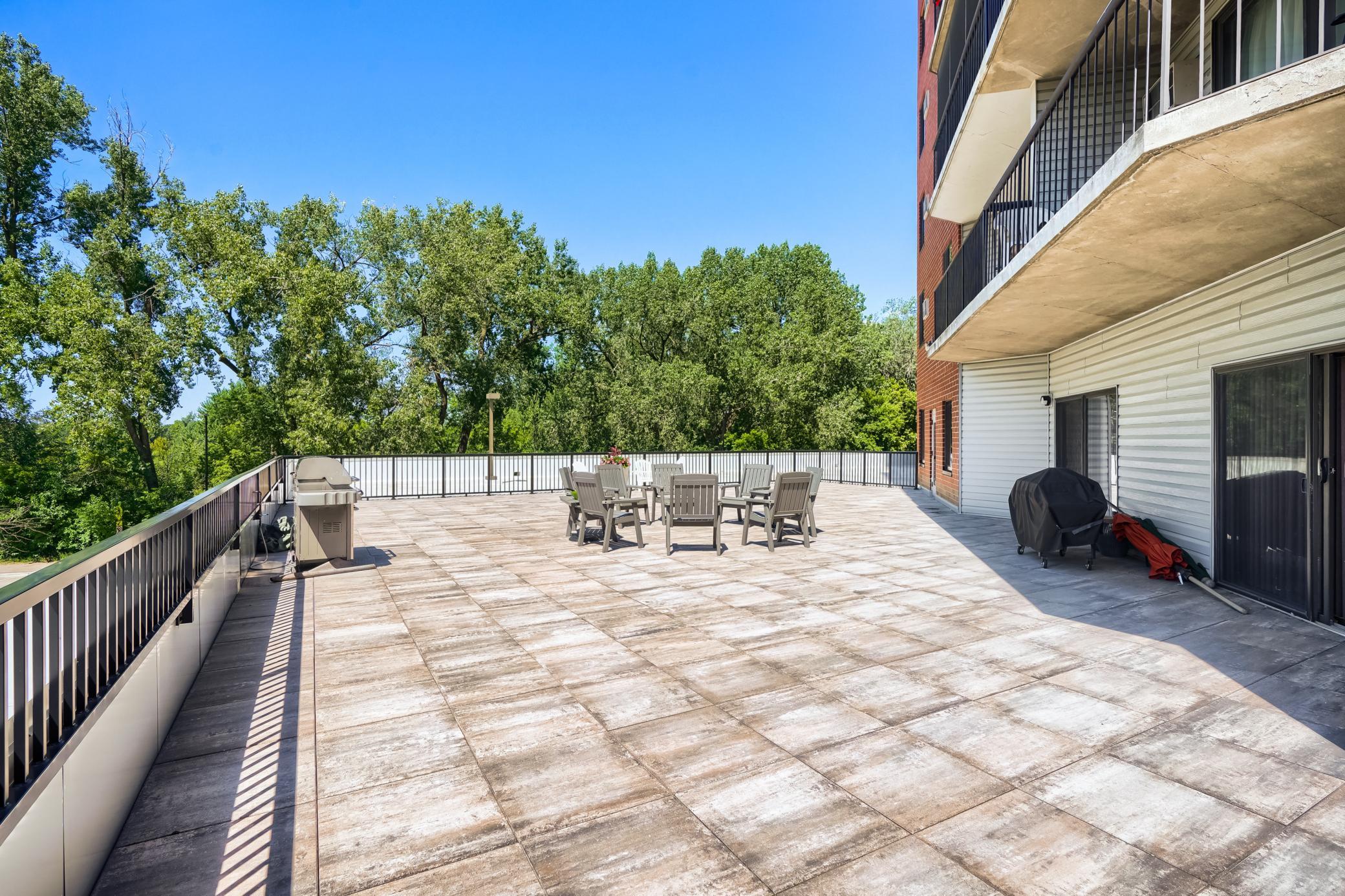 View of Residential at 6500 Woodlake Drive #601, Richfield MN 55423, Richfield (21 of 22) - Mike Wilen | Minnesota Team Real Estate