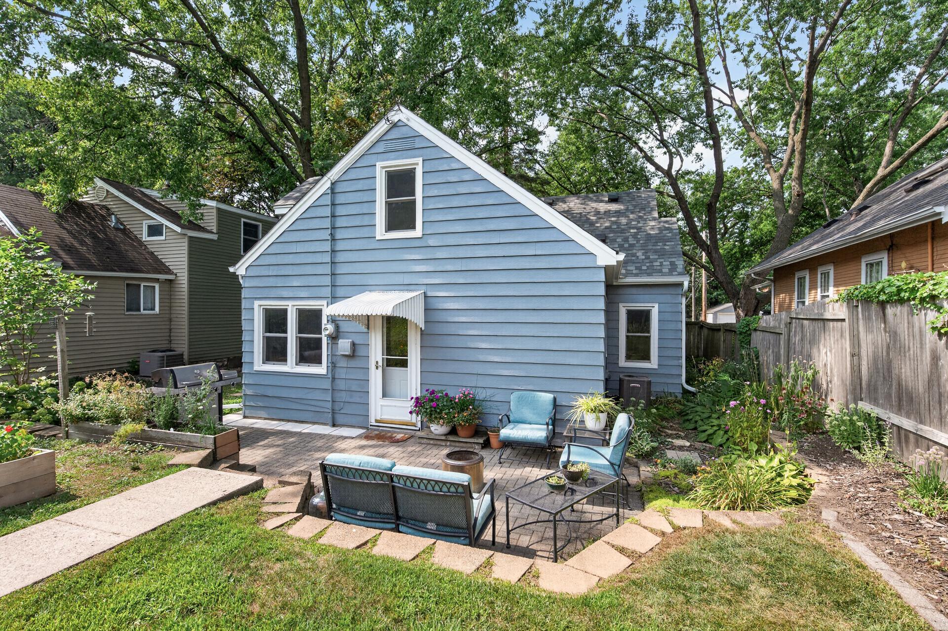 View of Residential at 2323 Standish Street, Saint Paul MN 55108, Saint Paul (28 of 30) - Mike Wilen | Minnesota Team Real Estate