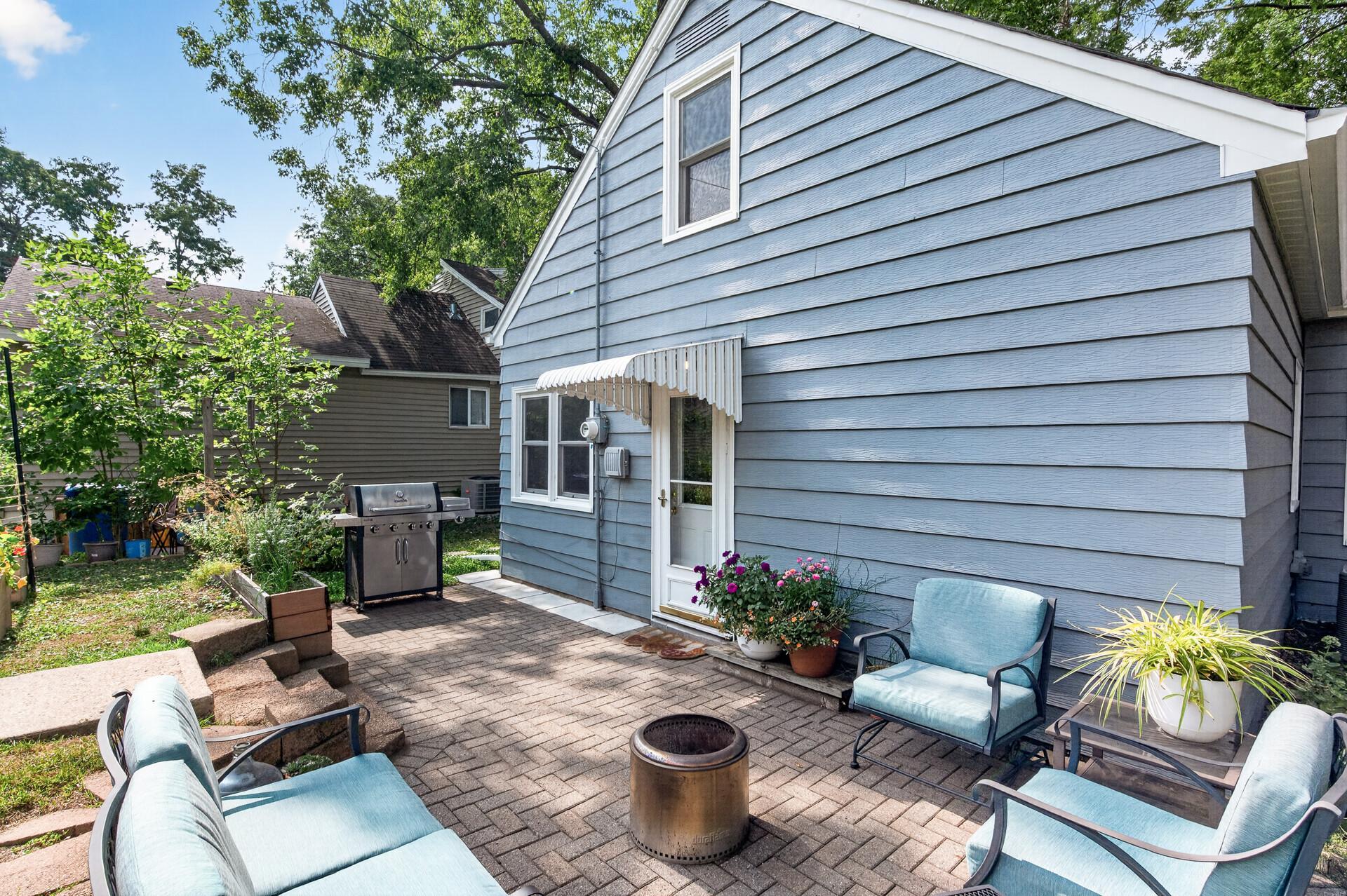 View of Residential at 2323 Standish Street, Saint Paul MN 55108, Saint Paul (27 of 30) - Mike Wilen | Minnesota Team Real Estate
