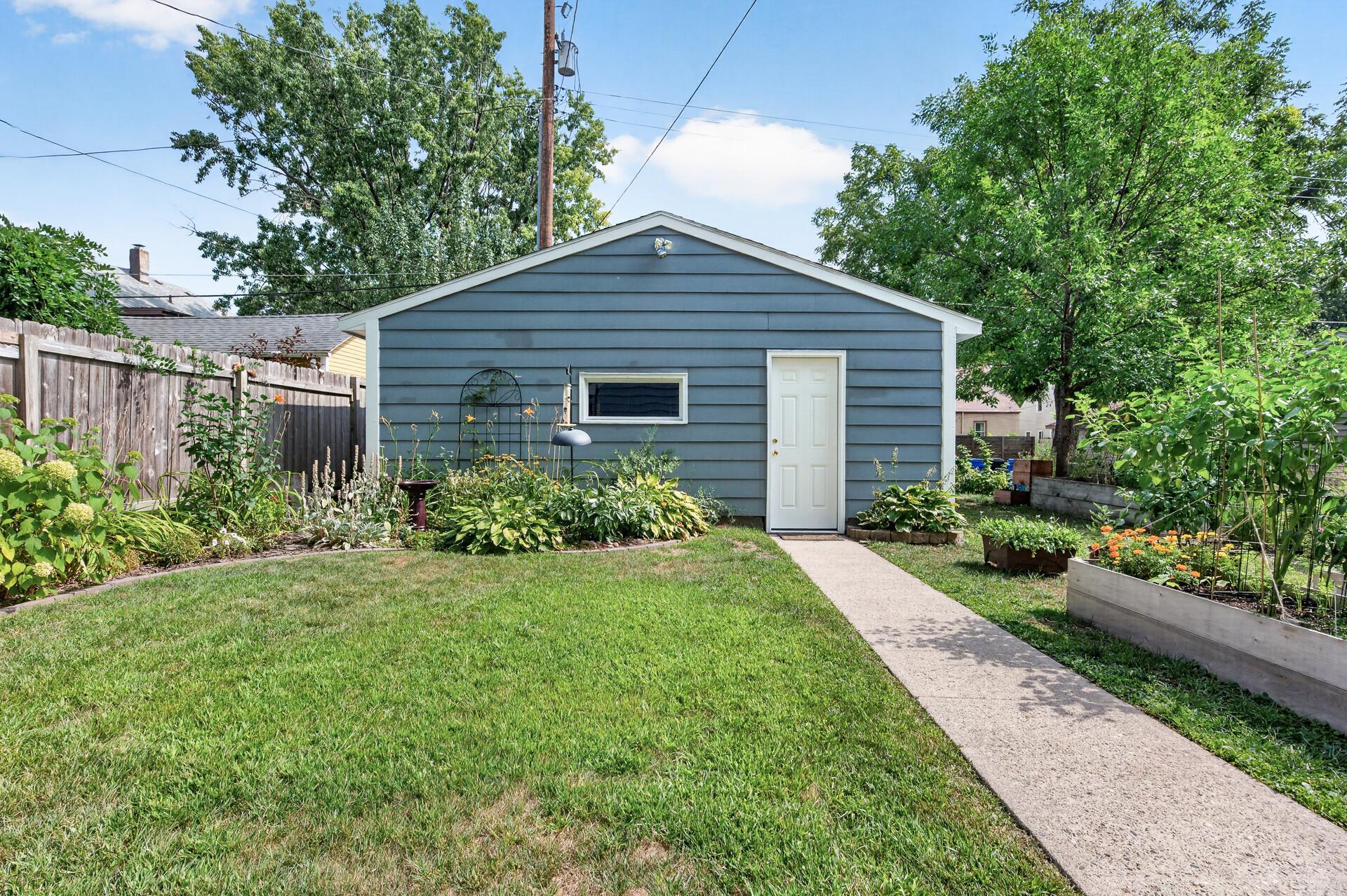 View of Residential at 2323 Standish Street, Saint Paul MN 55108, Saint Paul (26 of 30) - Mike Wilen | Minnesota Team Real Estate