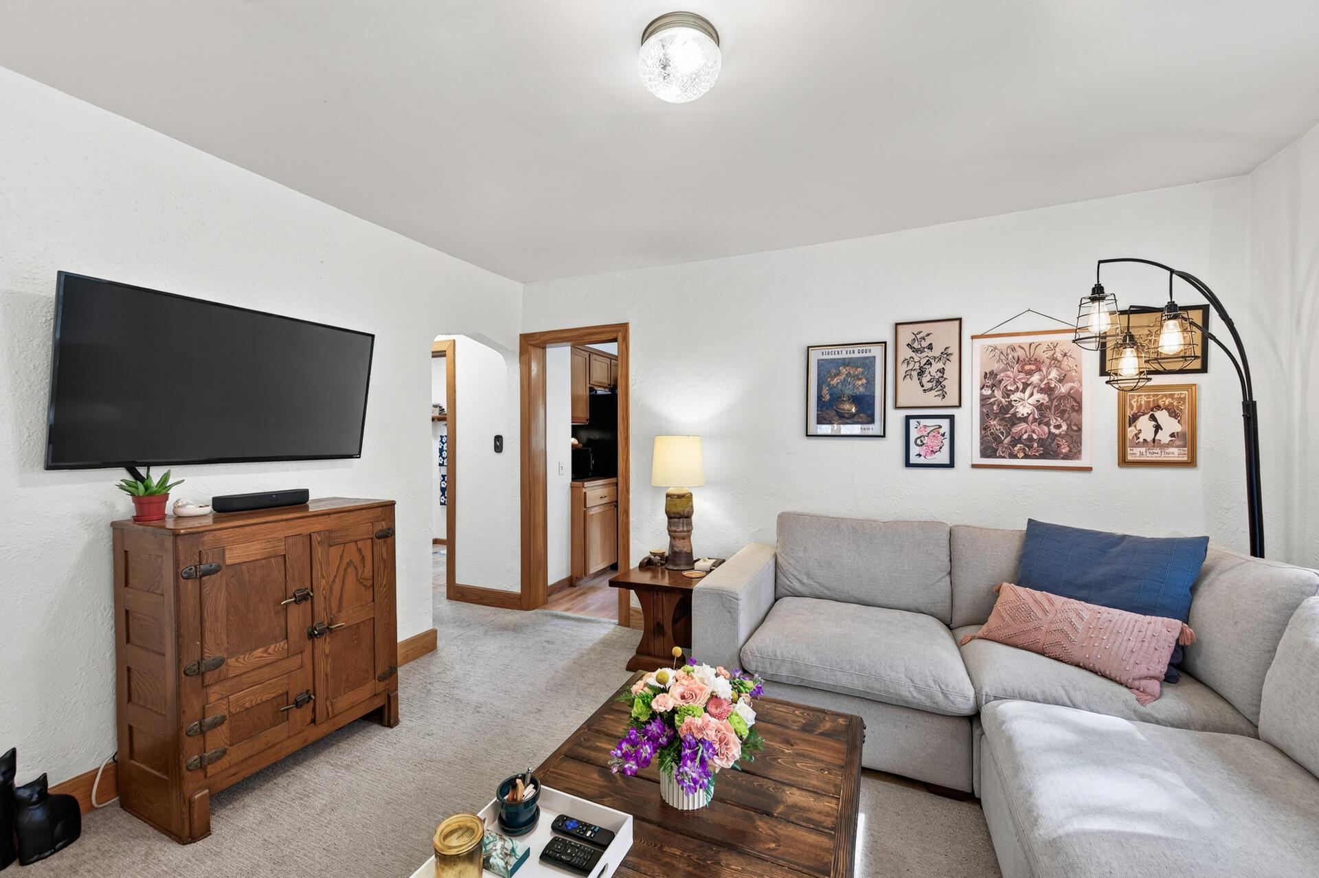 View of Residential at 2323 Standish Street, Saint Paul MN 55108, Saint Paul (11 of 30) - Mike Wilen | Minnesota Team Real Estate