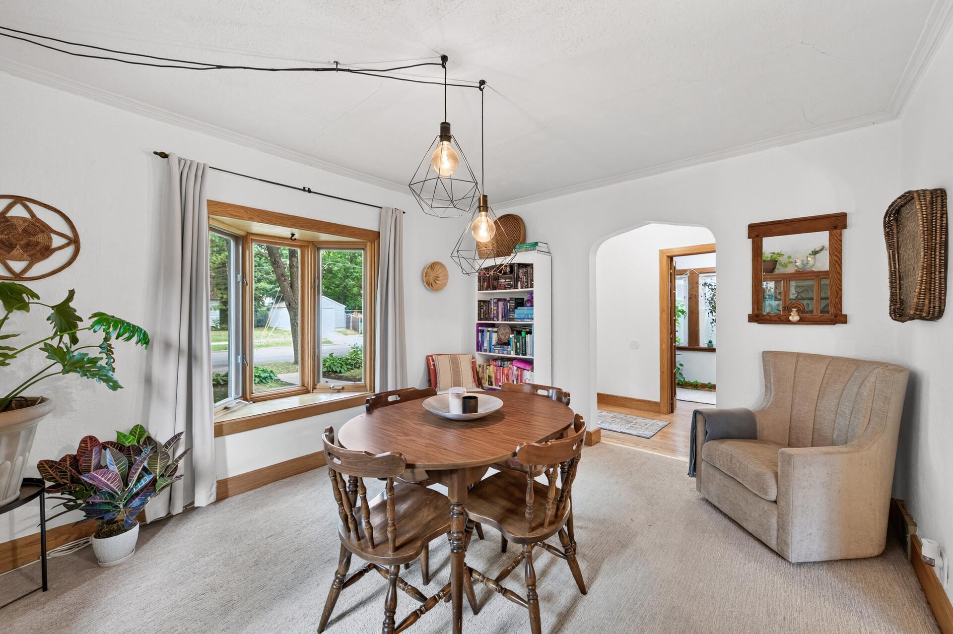 View of Residential at 2323 Standish Street, Saint Paul MN 55108, Saint Paul (9 of 30) - Mike Wilen | Minnesota Team Real Estate