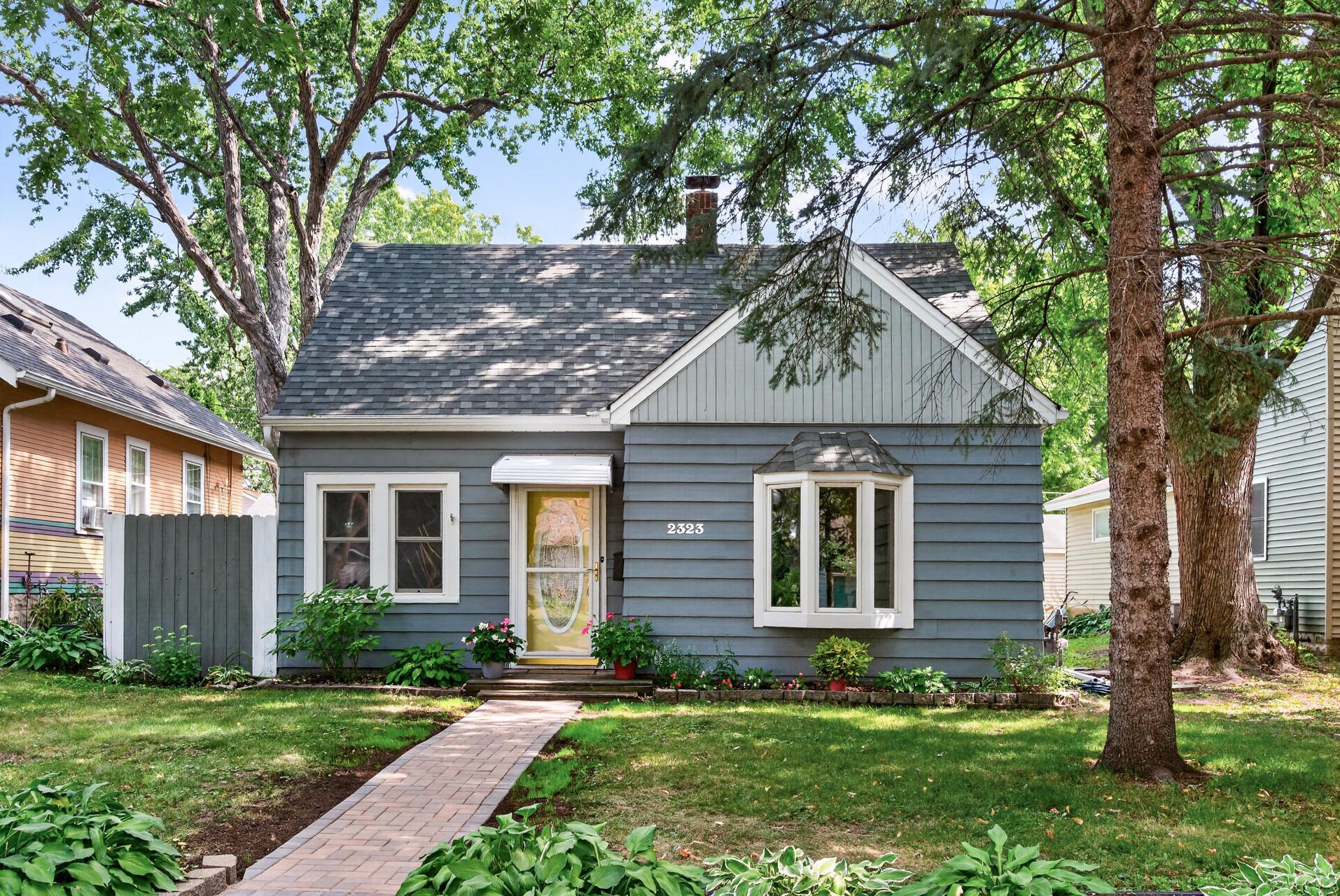 View of Residential at 2323 Standish Street, Saint Paul MN 55108, Saint Paul (3 of 30) - Mike Wilen | Minnesota Team Real Estate