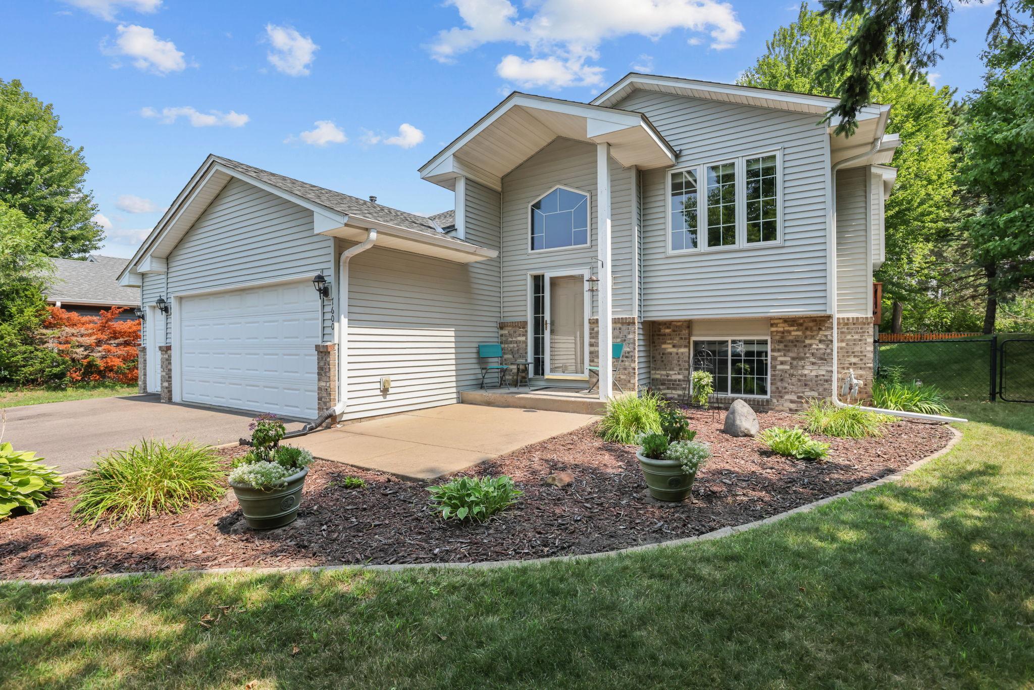 View of Residential at 7600 Palomino Lane, Lino Lakes MN 55014, Lino Lakes (8 of 24) - Mike Wilen | Minnesota Team Real Estate