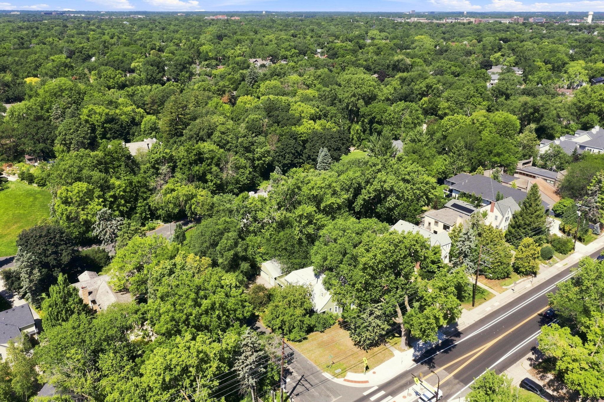 View of Residential at 3900 47th Street, Edina MN 55424, Edina (69 of 77) - Mike Wilen | Minnesota Team Real Estate