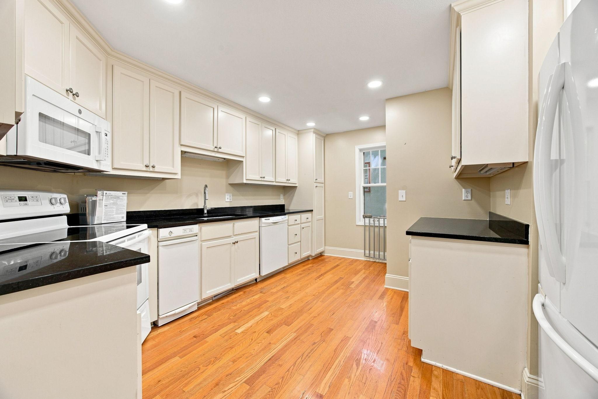 View of Residential at 3900 47th Street, Edina MN 55424, Edina (12 of 77) - Mike Wilen | Minnesota Team Real Estate