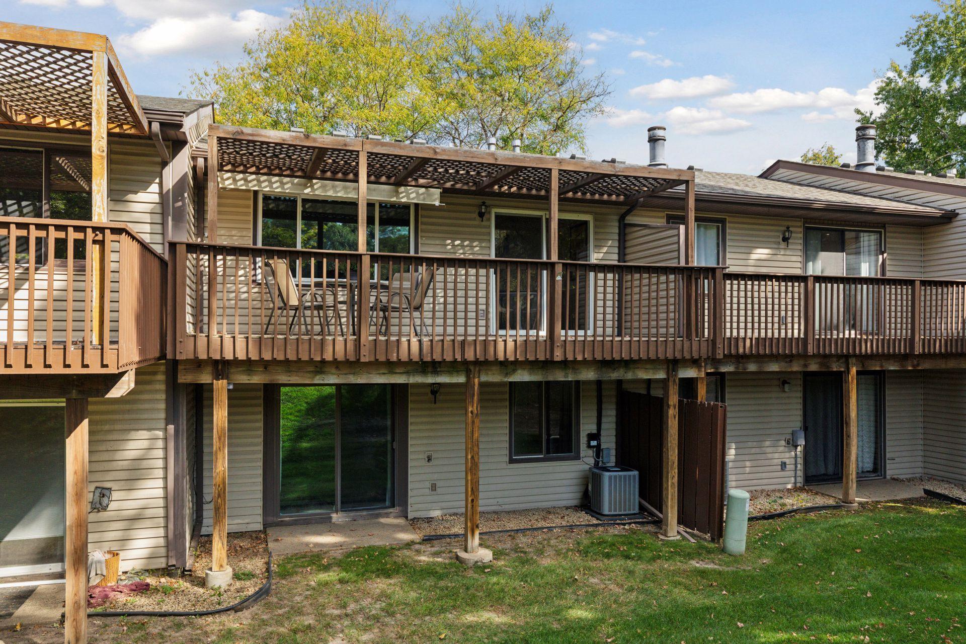 View of Residential at 146 River Woods Lane, Burnsville MN 55337, Burnsville (22 of 34) - Mike Wilen | Minnesota Team Real Estate