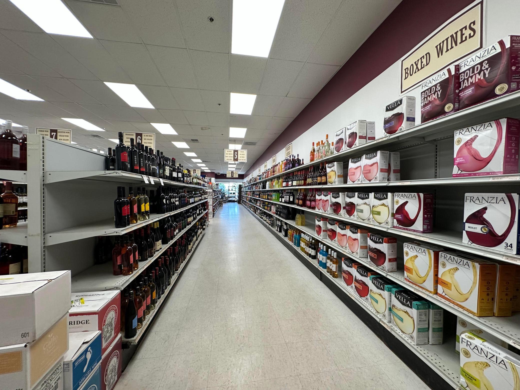 View of Commercial Sale at 2950 White Bear Avenue, Maplewood MN 55109, Maplewood (2 of 6) - Mike Wilen | Minnesota Team Real Estate