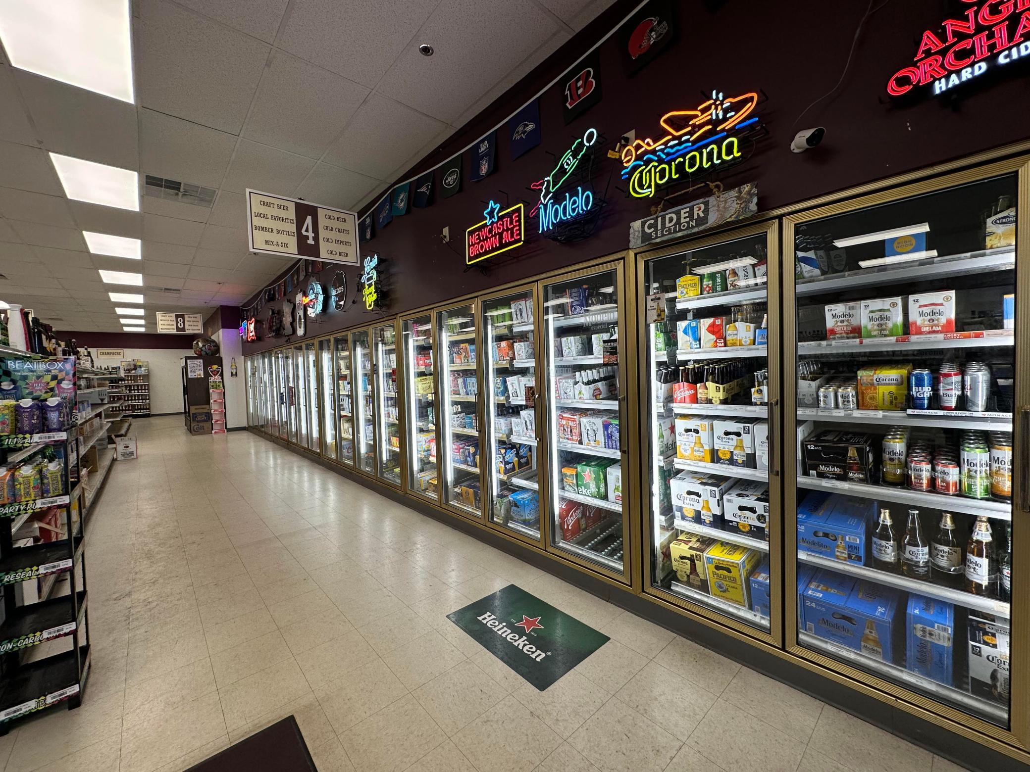 View of Commercial Sale at 2950 White Bear Avenue, Maplewood MN 55109, Maplewood (5 of 6) - Mike Wilen | Minnesota Team Real Estate