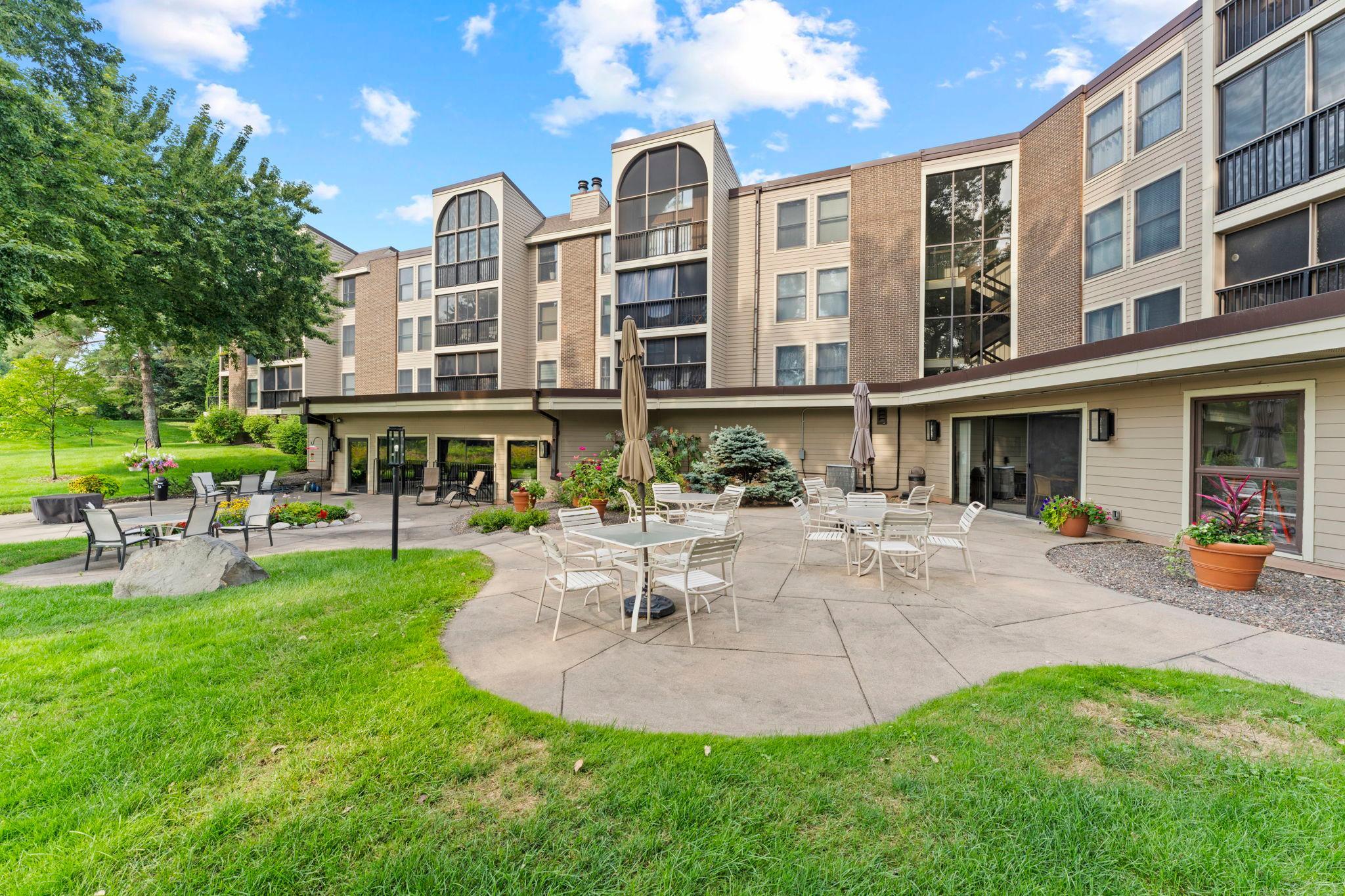 View of Residential at 8549 Irwin Road #126, Bloomington MN 55437, Bloomington (24 of 31) - Mike Wilen | Minnesota Team Real Estate