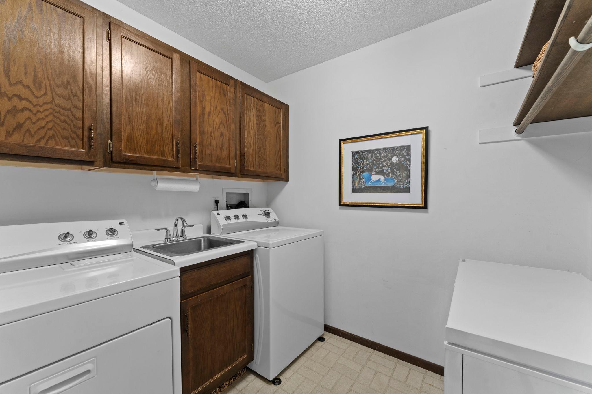 View of Residential at 8549 Irwin Road #126, Bloomington MN 55437, Bloomington (15 of 31) - Mike Wilen | Minnesota Team Real Estate