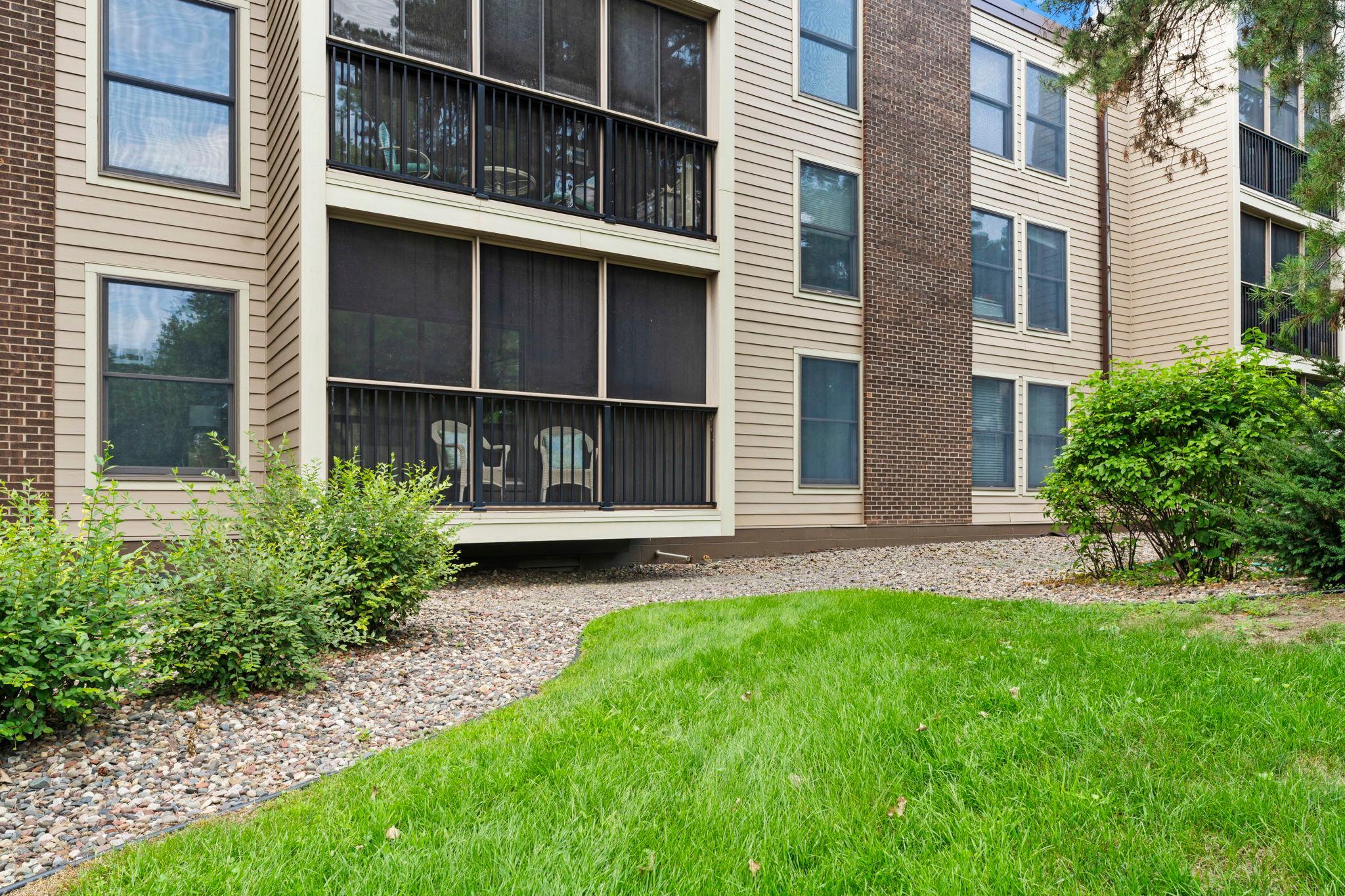 View of Residential at 8549 Irwin Road #126, Bloomington MN 55437, Bloomington (29 of 31) - Mike Wilen | Minnesota Team Real Estate