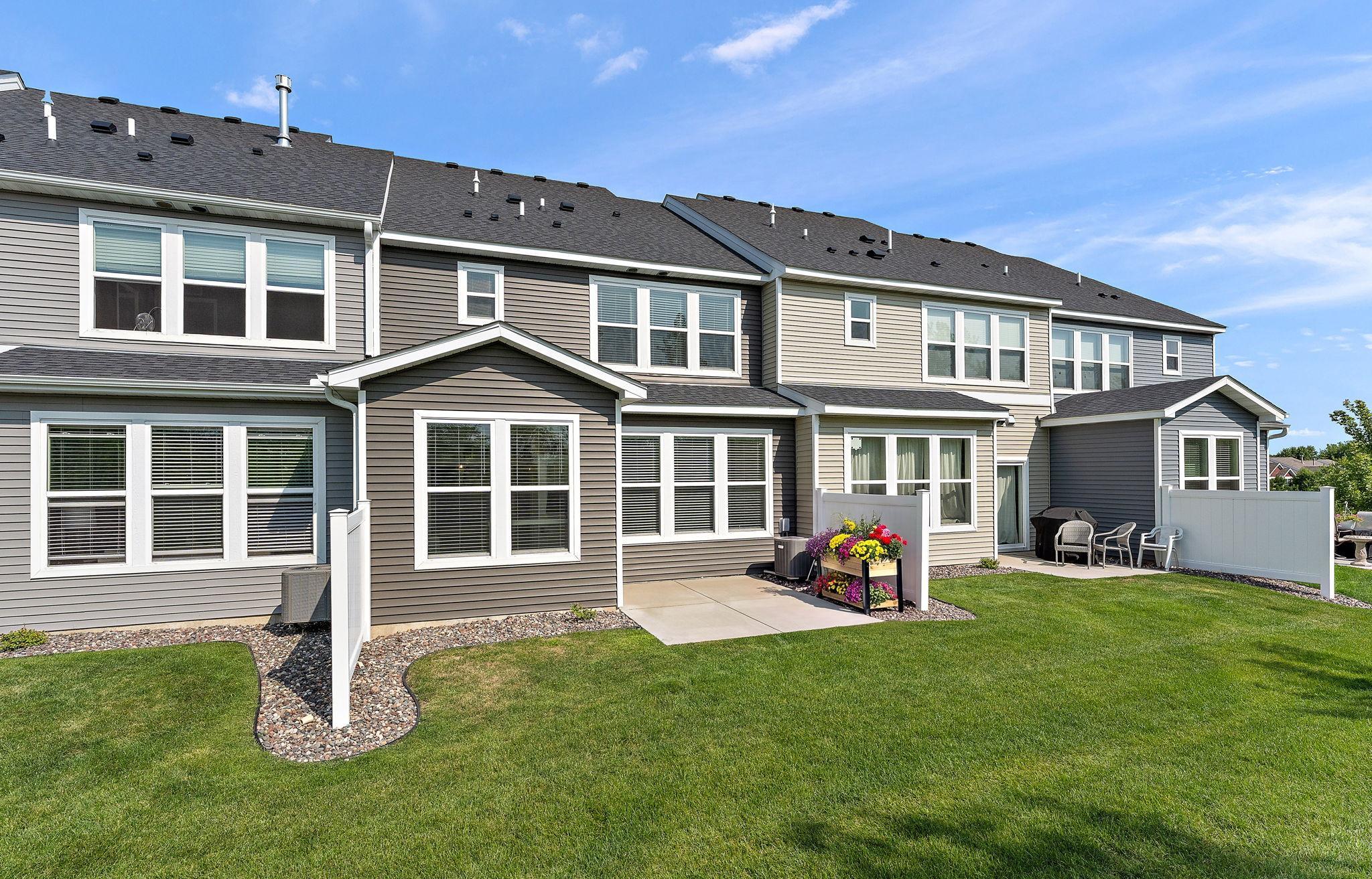 View of Residential at 11255 Crestbury Drive, Woodbury MN 55129, Woodbury (21 of 27) - Mike Wilen | Minnesota Team Real Estate