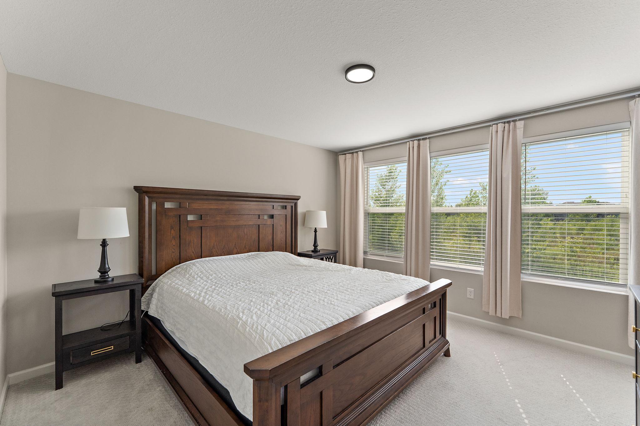 View of Residential at 11255 Crestbury Drive, Woodbury MN 55129, Woodbury (14 of 27) - Mike Wilen | Minnesota Team Real Estate