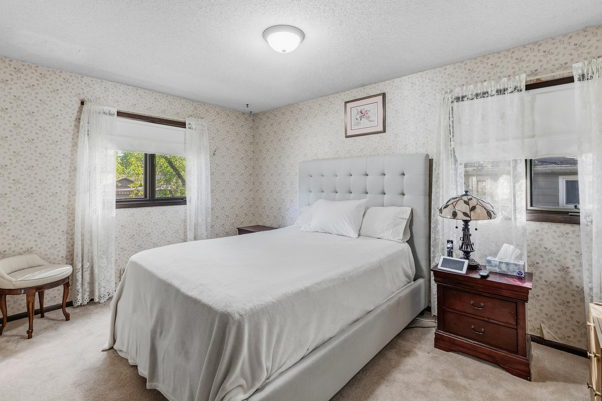View of Residential at 13045 Eveleth Avenue, Apple Valley MN 55124, Apple Valley (12 of 31) - Mike Wilen | Minnesota Team Real Estate