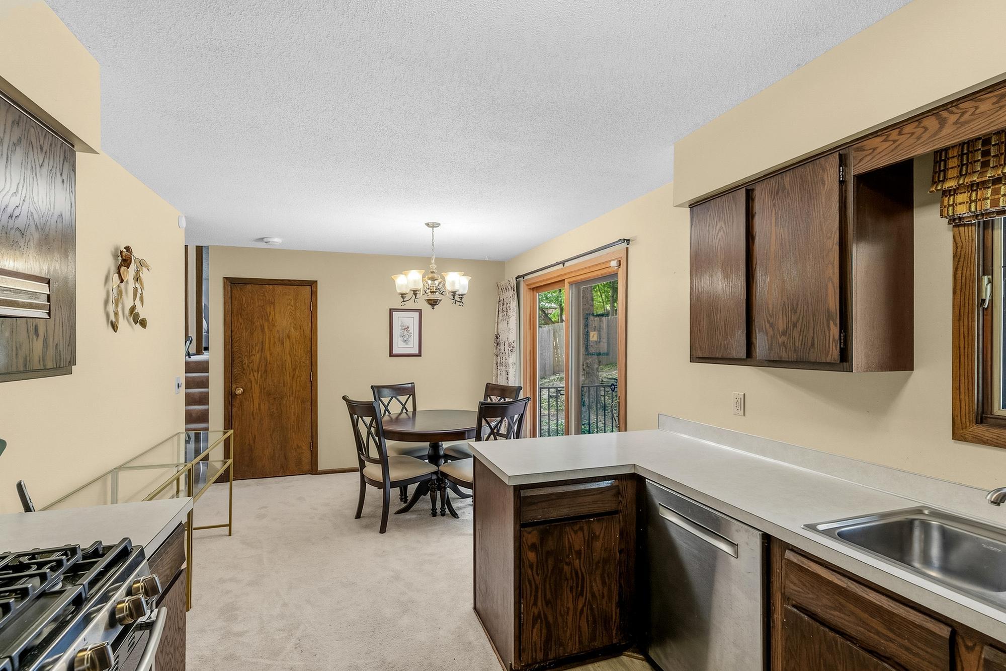 View of Residential at 13045 Eveleth Avenue, Apple Valley MN 55124, Apple Valley (7 of 31) - Mike Wilen | Minnesota Team Real Estate