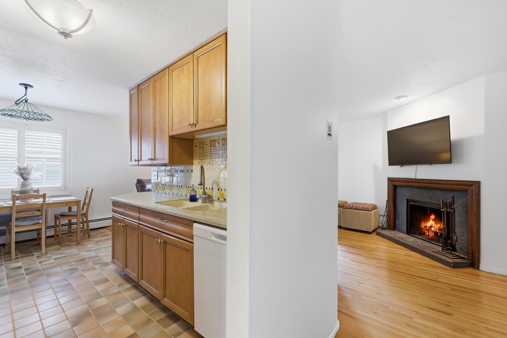 View of Residential at 3033 Bde Maka Ska Parkway #301, Minneapolis MN 55408, Minneapolis (10 of 30) - Mike Wilen | Minnesota Team Real Estate