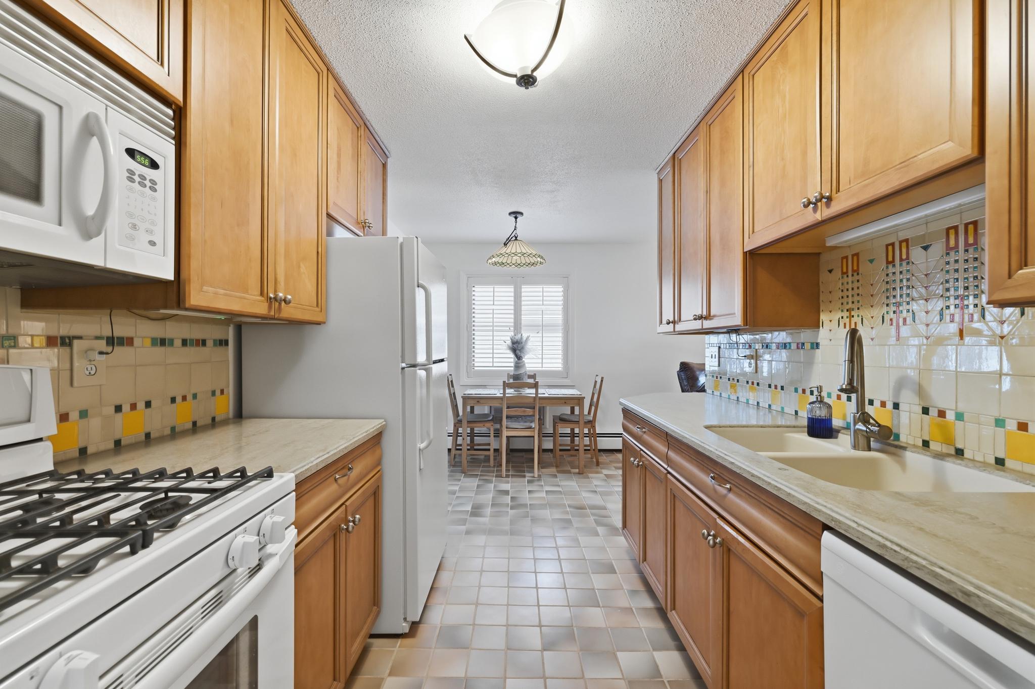 View of Residential at 3033 Bde Maka Ska Parkway #301, Minneapolis MN 55408, Minneapolis (9 of 30) - Mike Wilen | Minnesota Team Real Estate