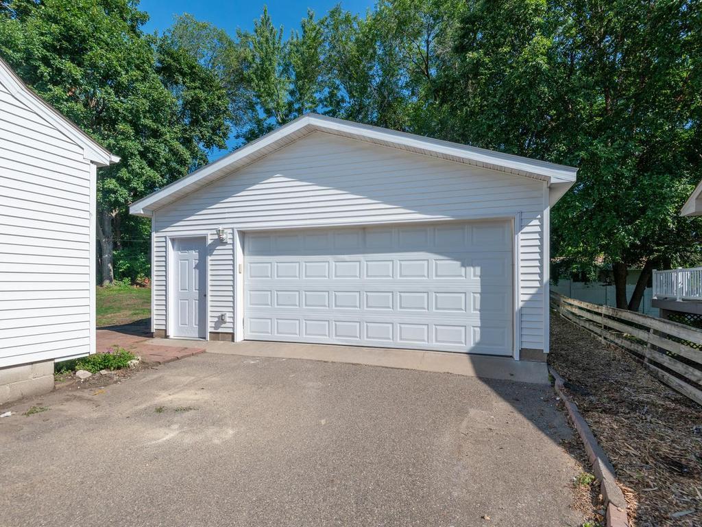 View of Residential at 2920 71 1/2 Street, Richfield MN 55423, Richfield (25 of 28) - Mike Wilen | Minnesota Team Real Estate