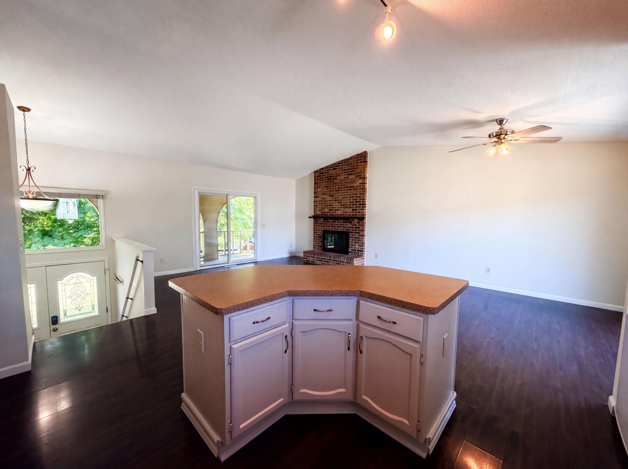 View of Residential at 13802 Holyoke Path, Apple Valley MN 55124, Apple Valley (6 of 22) - Mike Wilen | Minnesota Team Real Estate