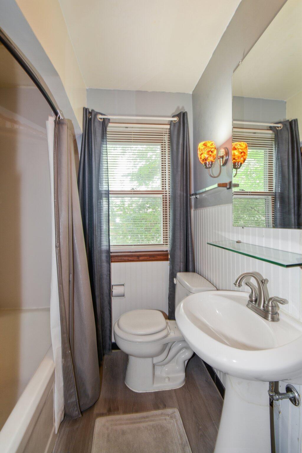 View of Residential at 6533 Bloomington Avenue, Richfield MN 55423, Richfield (8 of 16) - Mike Wilen | Minnesota Team Real Estate