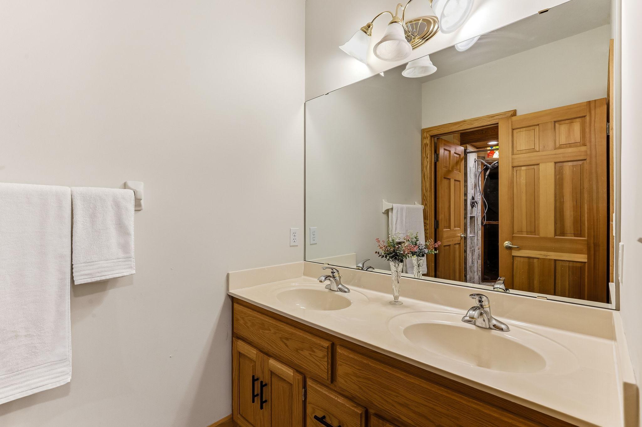 View of Residential at 4525 Alicia Drive, Eagan MN 55077, Eagan (56 of 79) - Mike Wilen | Minnesota Team Real Estate