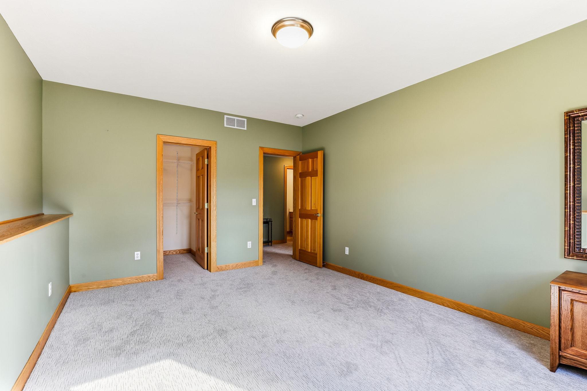 View of Residential at 4525 Alicia Drive, Eagan MN 55077, Eagan (54 of 79) - Mike Wilen | Minnesota Team Real Estate