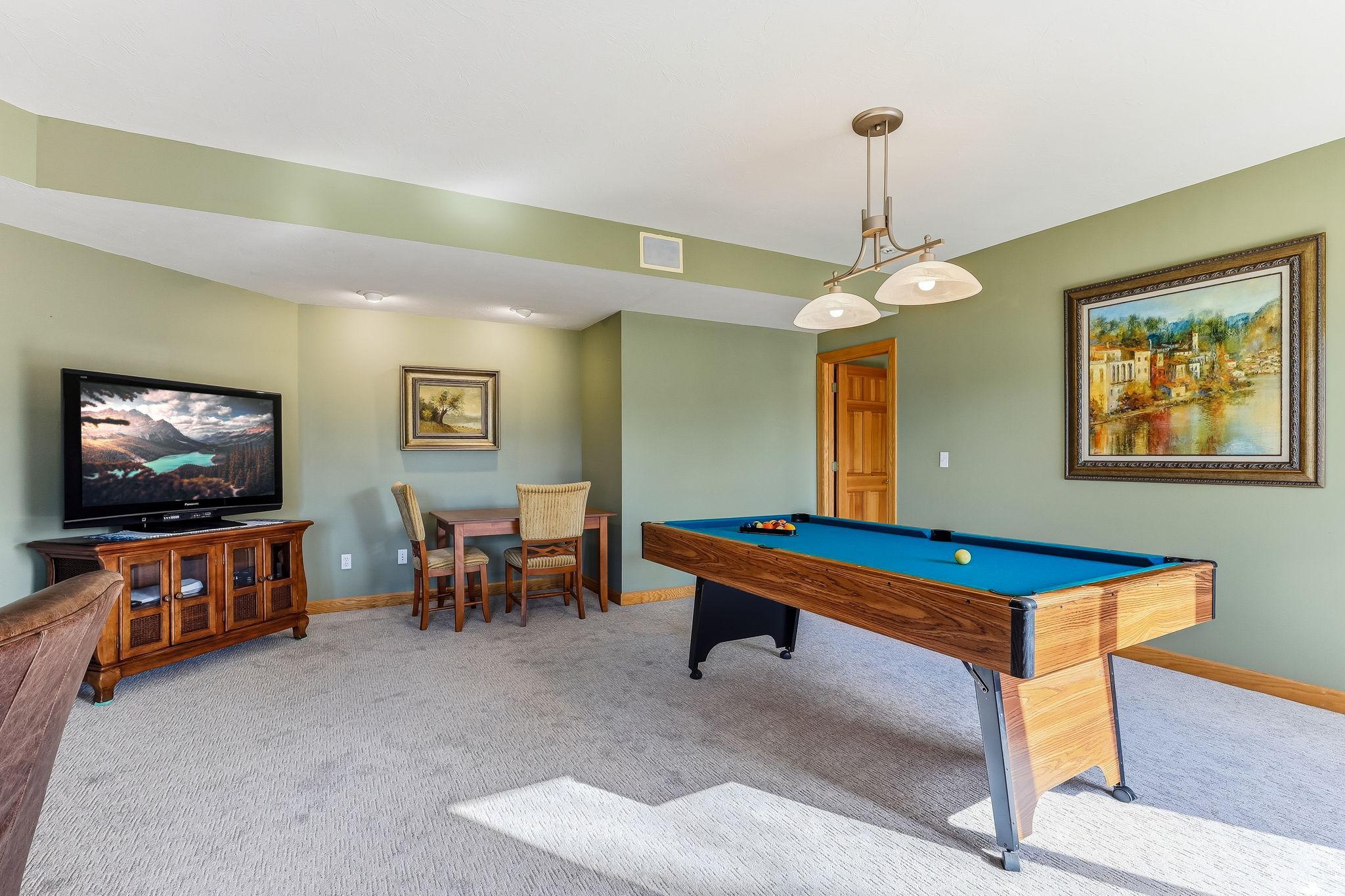 View of Residential at 4525 Alicia Drive, Eagan MN 55077, Eagan (45 of 79) - Mike Wilen | Minnesota Team Real Estate
