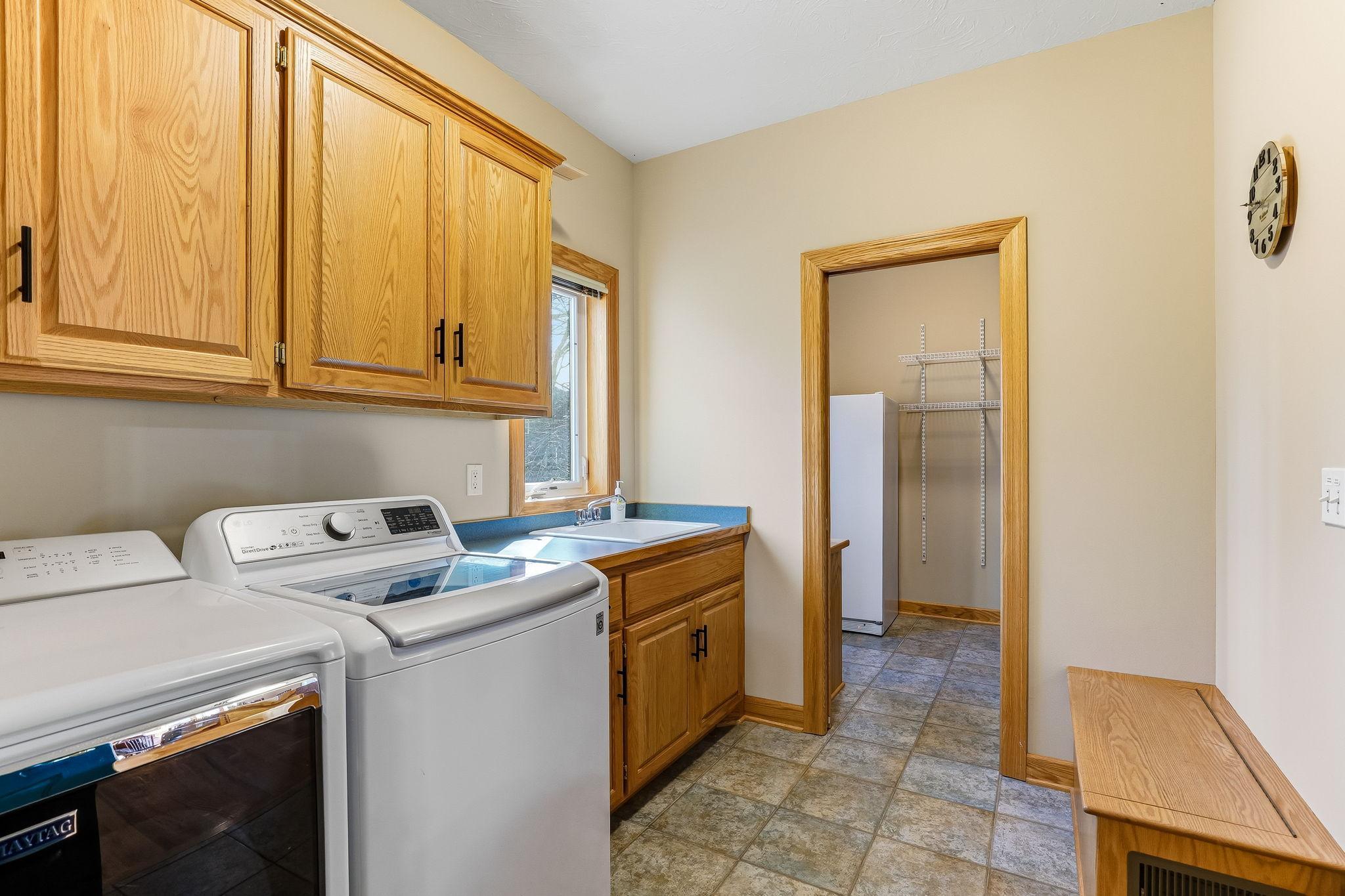 View of Residential at 4525 Alicia Drive, Eagan MN 55077, Eagan (38 of 79) - Mike Wilen | Minnesota Team Real Estate