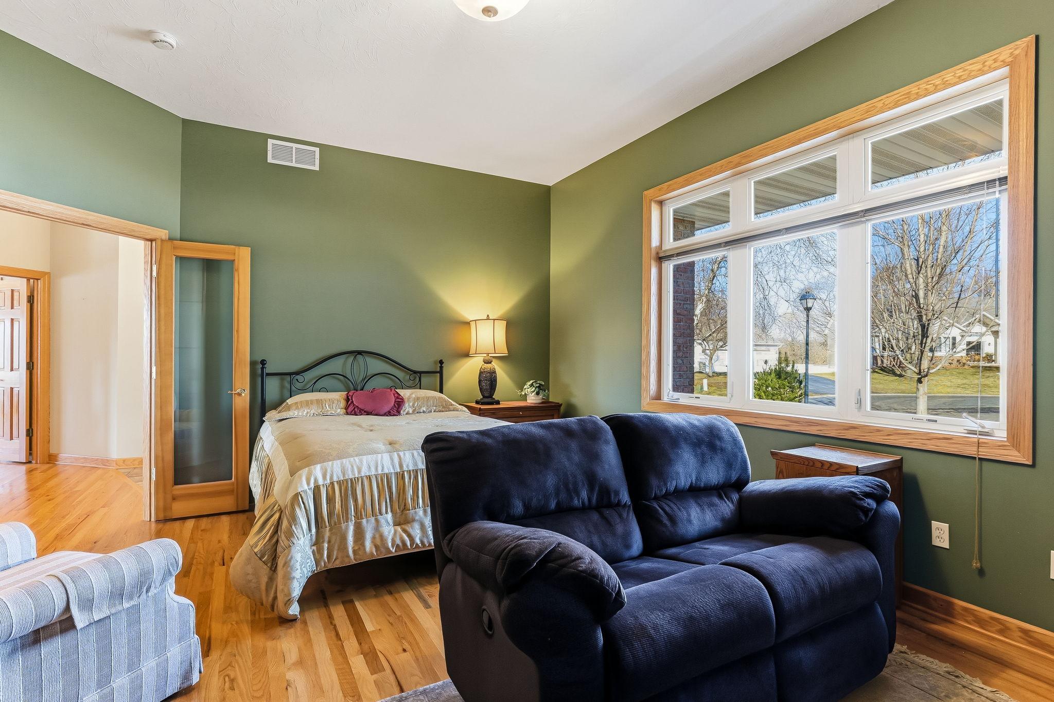 View of Residential at 4525 Alicia Drive, Eagan MN 55077, Eagan (26 of 79) - Mike Wilen | Minnesota Team Real Estate