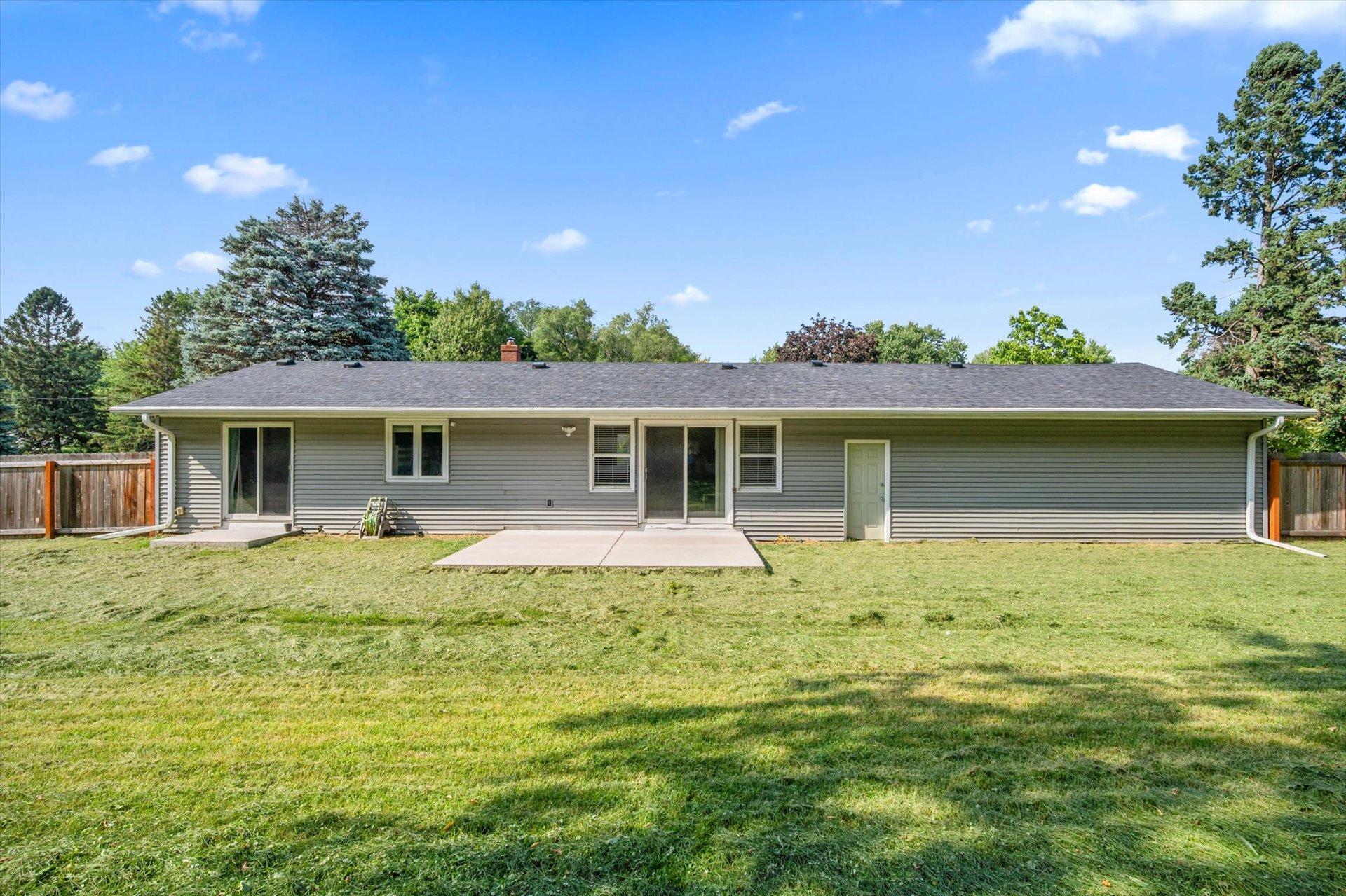 View of Residential at 2656 Fremont Avenue, Maplewood MN 55119, Maplewood (29 of 30) - Mike Wilen | Minnesota Team Real Estate