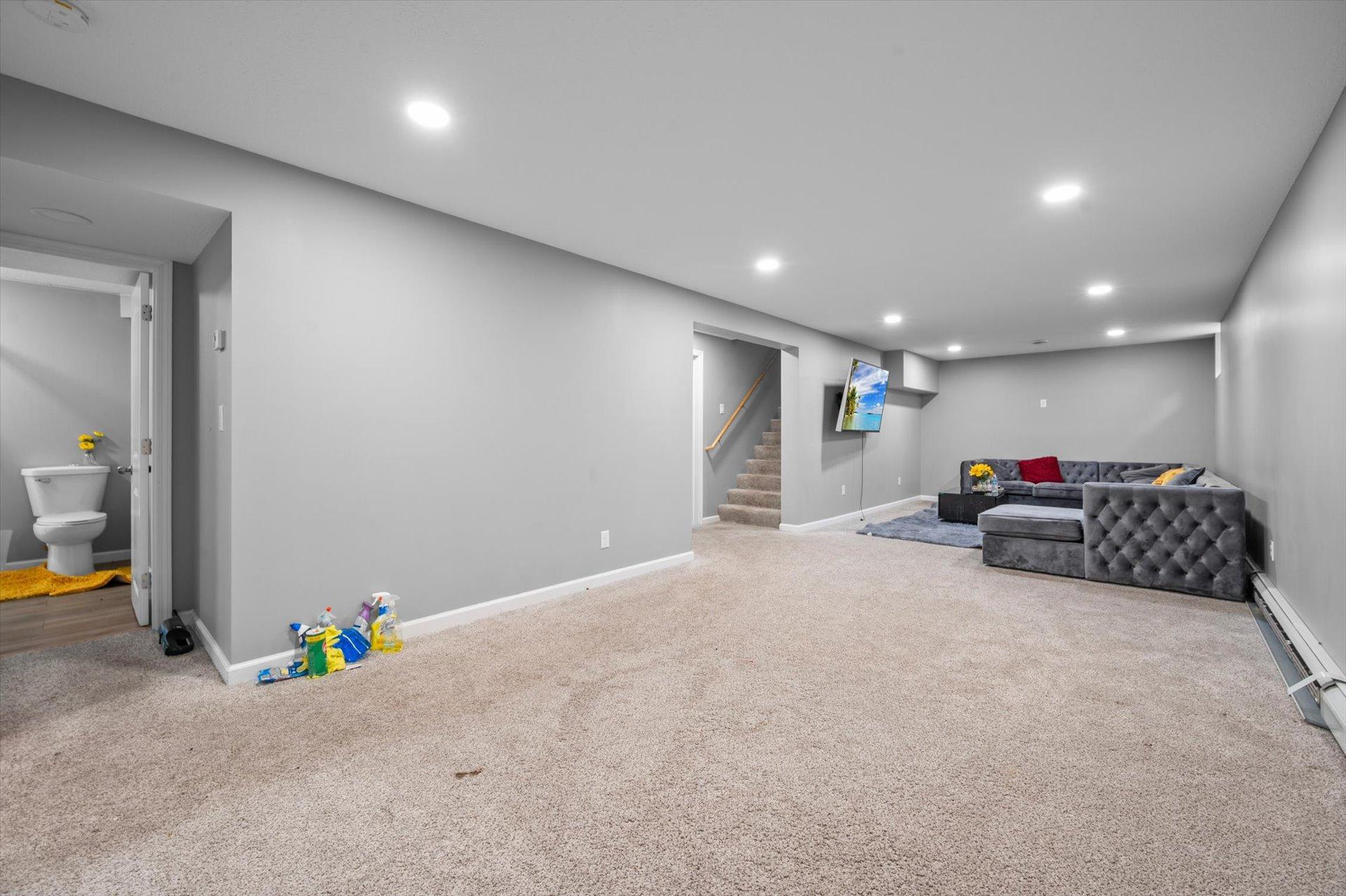 View of Residential at 2656 Fremont Avenue, Maplewood MN 55119, Maplewood (21 of 30) - Mike Wilen | Minnesota Team Real Estate
