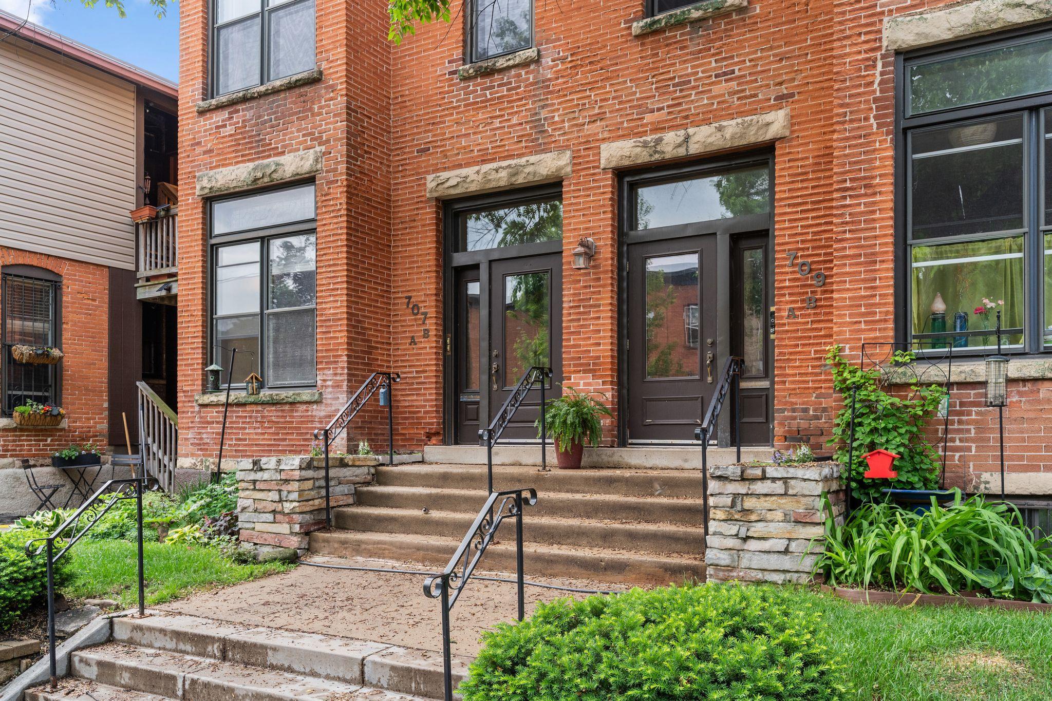 View of Residential at 707 25th Street #707A, Minneapolis MN 55405, Minneapolis (2 of 22) - Mike Wilen | Minnesota Team Real Estate