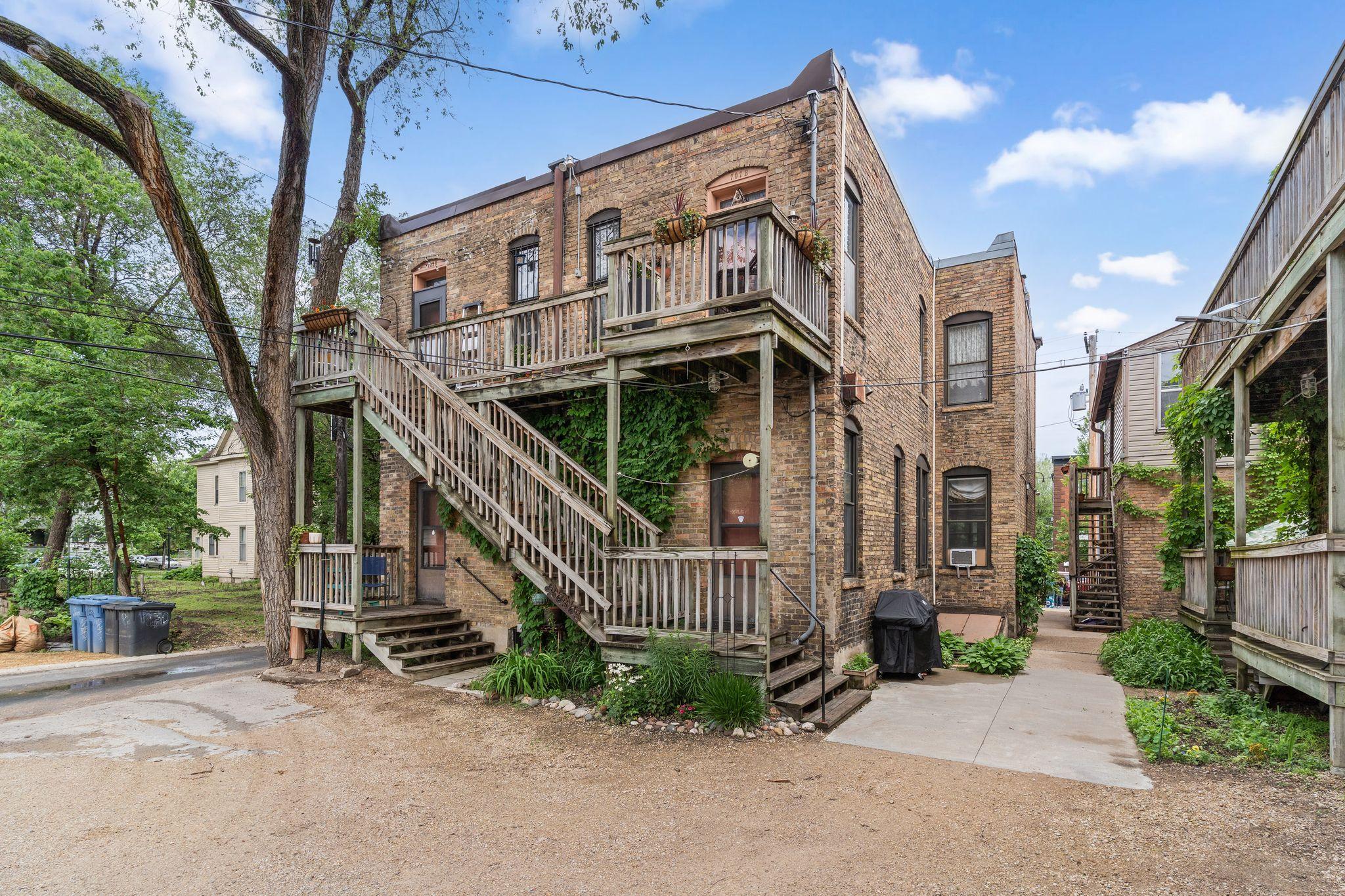 View of Residential at 707 25th Street #707A, Minneapolis MN 55405, Minneapolis (20 of 22) - Mike Wilen | Minnesota Team Real Estate