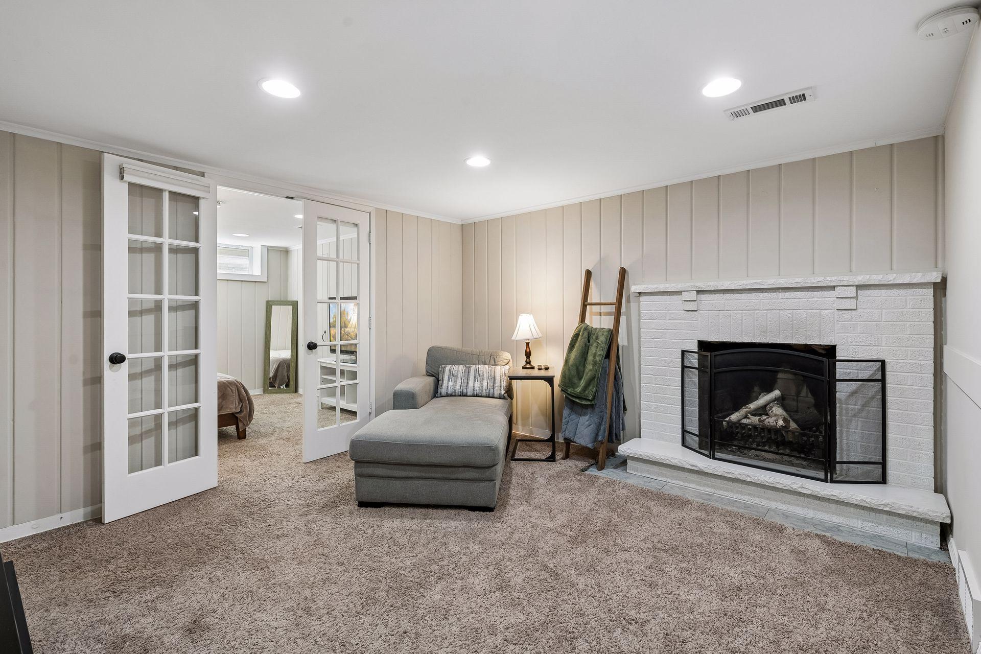 View of Residential at 7139 17th Avenue, Richfield MN 55423, Richfield (23 of 38) - Mike Wilen | Minnesota Team Real Estate