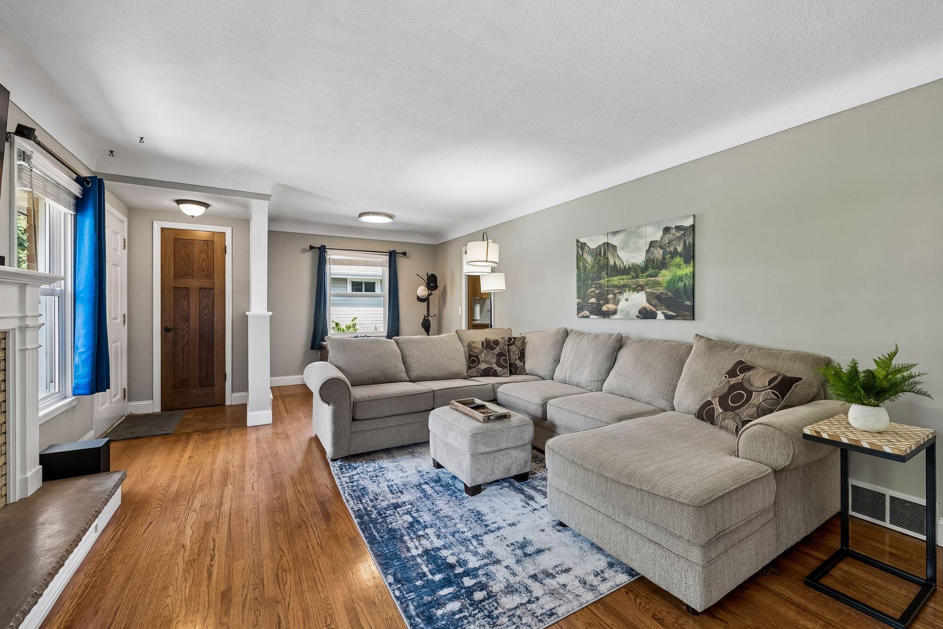 View of Residential at 7139 17th Avenue, Richfield MN 55423, Richfield (6 of 38) - Mike Wilen | Minnesota Team Real Estate