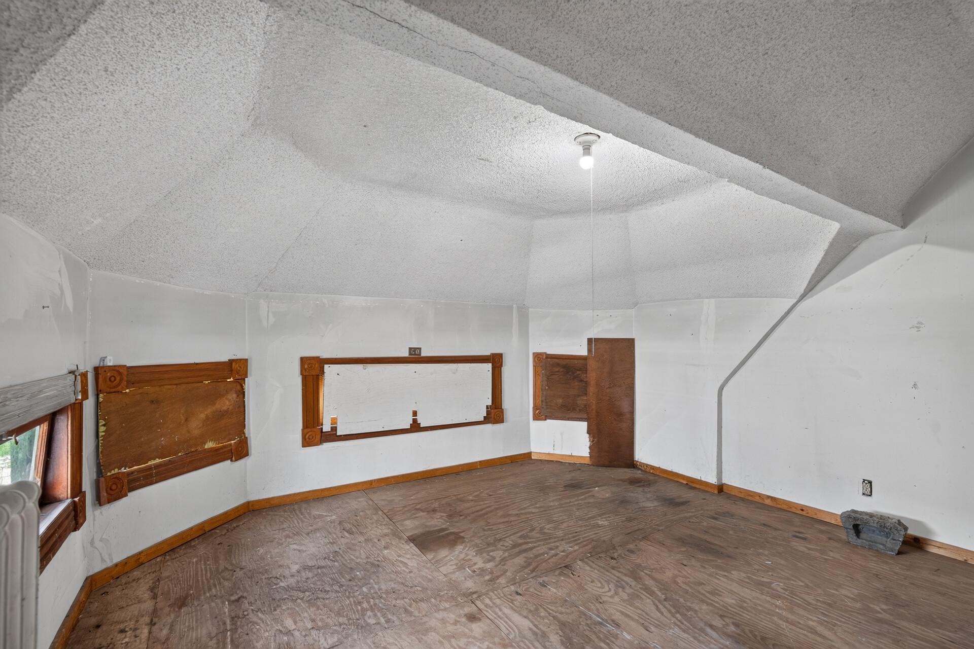 View of Residential Income at 2630 Blaisdell Avenue, Minneapolis MN 55408, Minneapolis (20 of 28) - Mike Wilen | Minnesota Team Real Estate