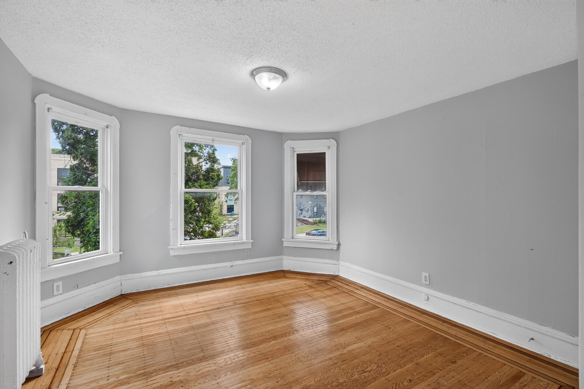 View of Residential Income at 2630 Blaisdell Avenue, Minneapolis MN 55408, Minneapolis (5 of 28) - Mike Wilen | Minnesota Team Real Estate