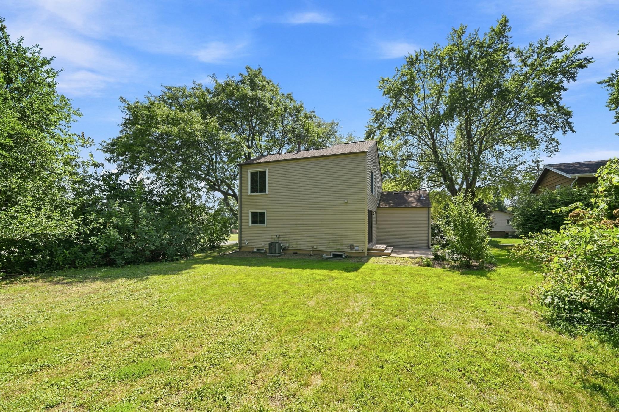 View of Residential at 8687 Ridgewind Road, Eden Prairie MN 55344, Eden Prairie (18 of 48) - Mike Wilen | Minnesota Team Real Estate