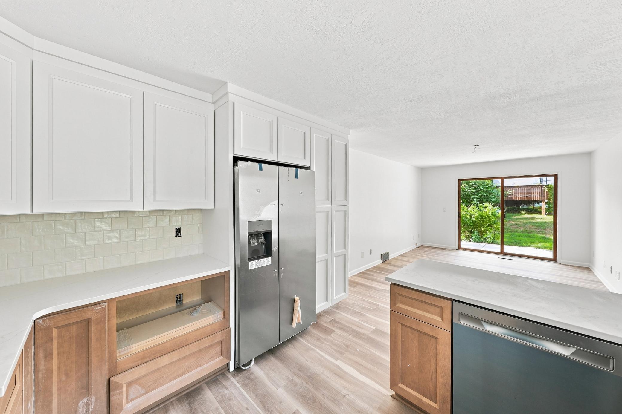 View of Residential at 8687 Ridgewind Road, Eden Prairie MN 55344, Eden Prairie (9 of 48) - Mike Wilen | Minnesota Team Real Estate