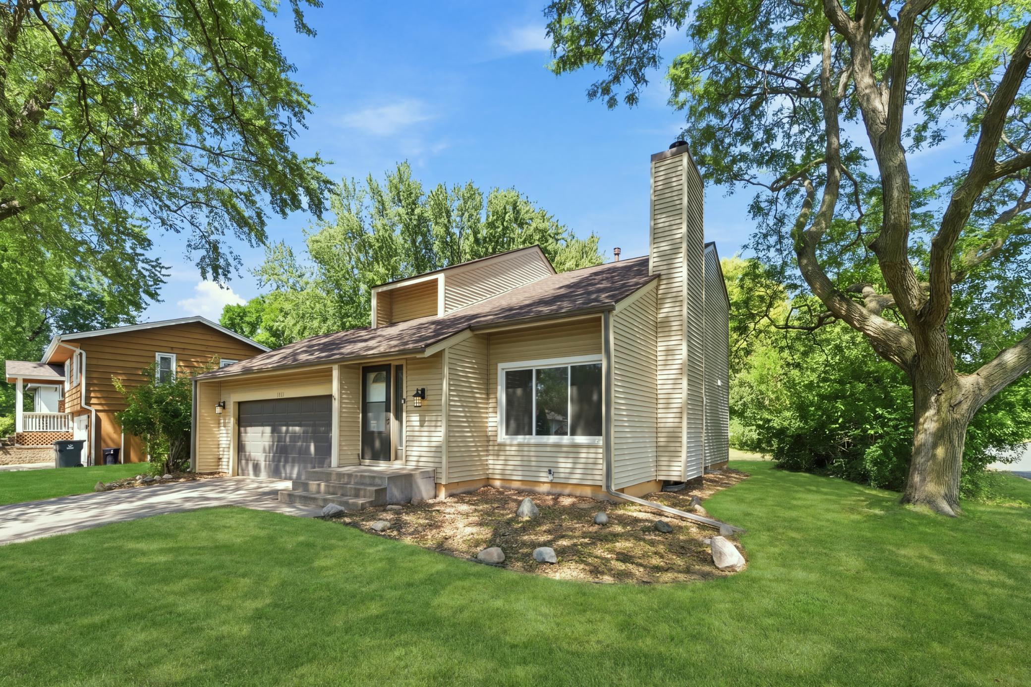 View of Residential at 8687 Ridgewind Road, Eden Prairie MN 55344, Eden Prairie (2 of 48) - Mike Wilen | Minnesota Team Real Estate