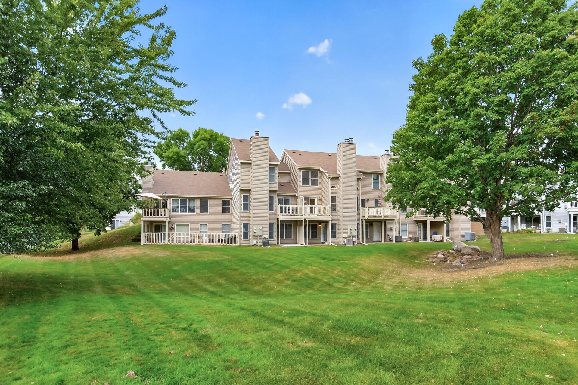 View of Residential at 14307 Bedford Drive, Eden Prairie MN 55346, Eden Prairie (40 of 46) - Mike Wilen | Minnesota Team Real Estate