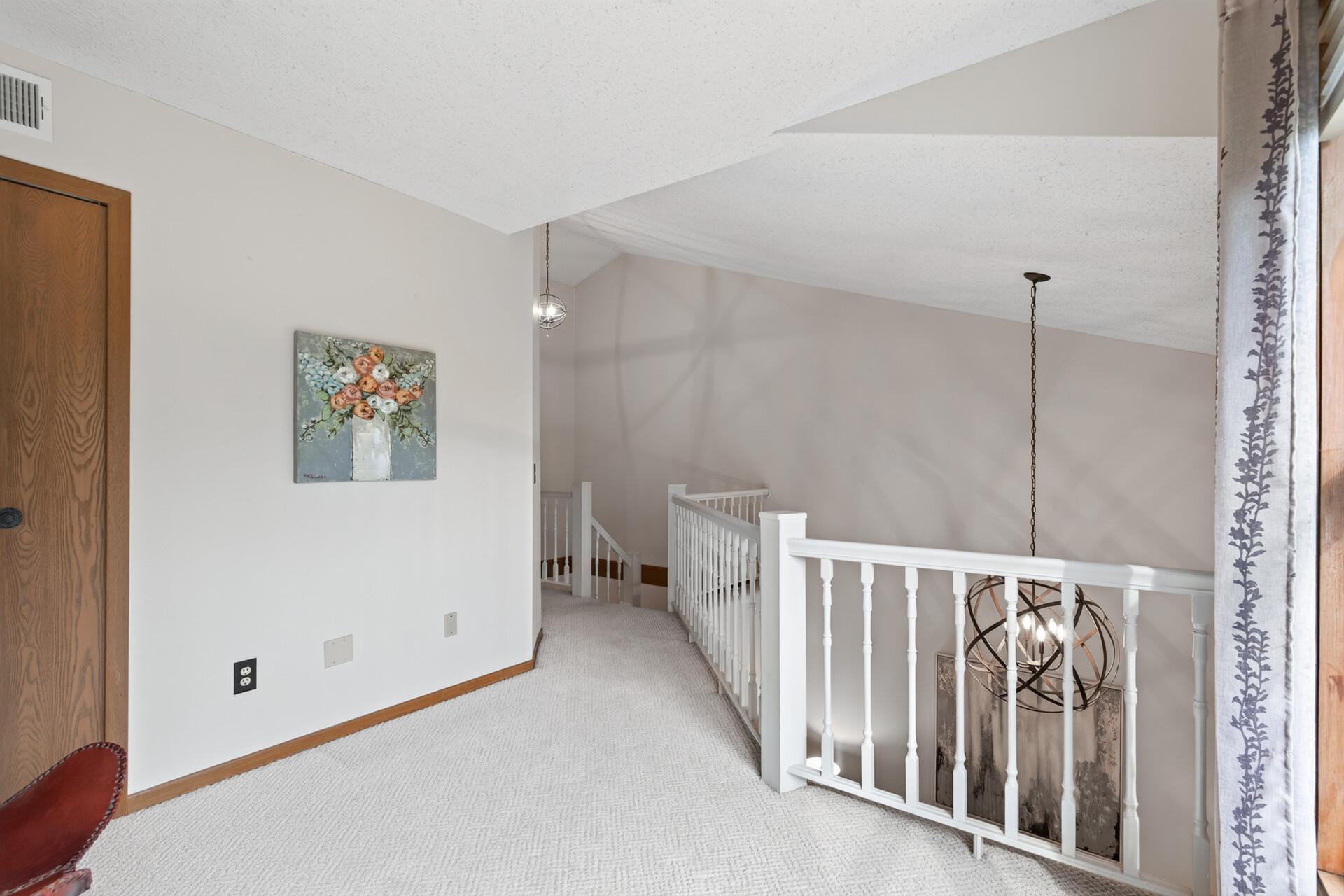 View of Residential at 14307 Bedford Drive, Eden Prairie MN 55346, Eden Prairie (14 of 46) - Mike Wilen | Minnesota Team Real Estate