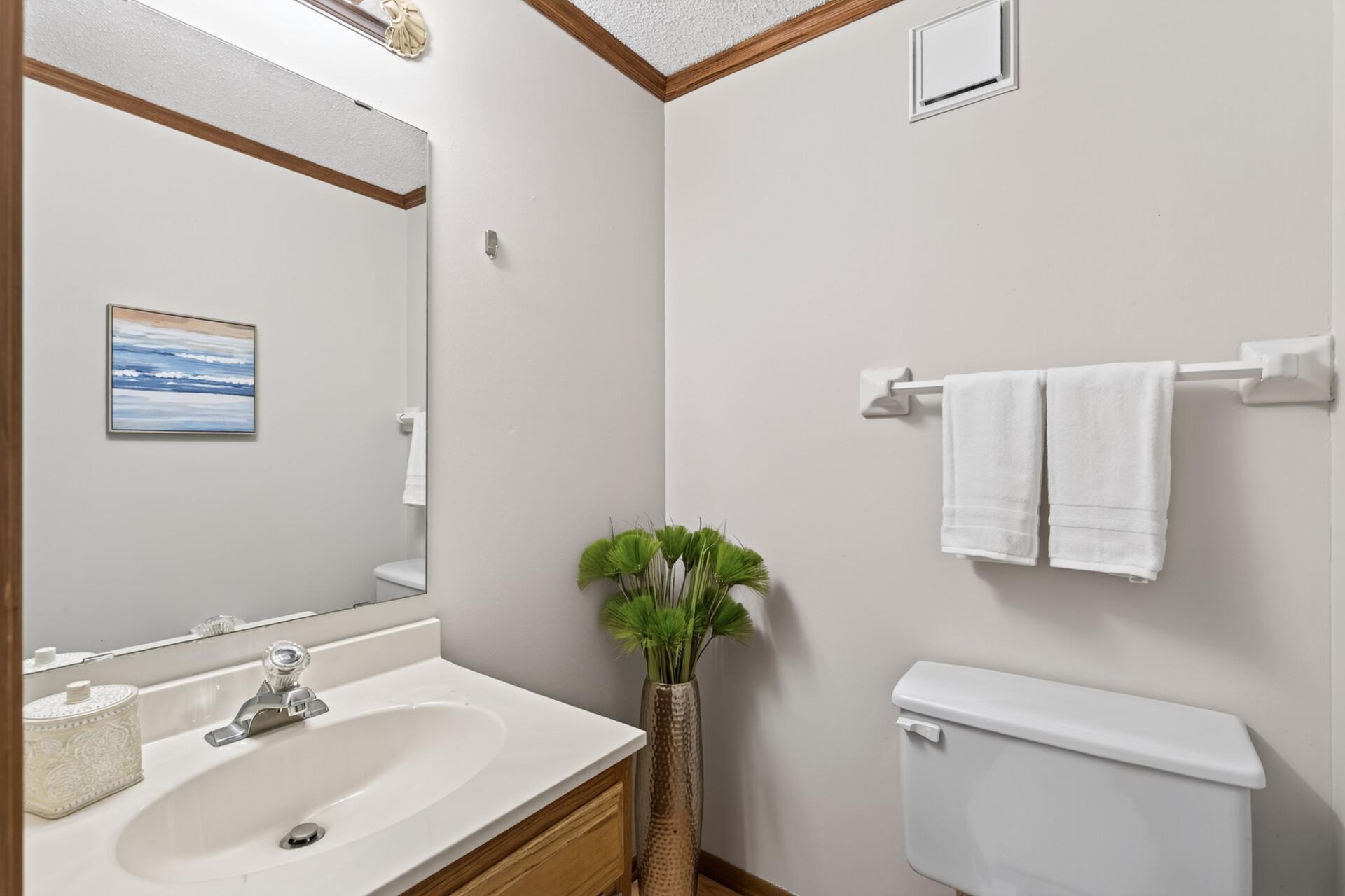 View of Residential at 14307 Bedford Drive, Eden Prairie MN 55346, Eden Prairie (37 of 46) - Mike Wilen | Minnesota Team Real Estate