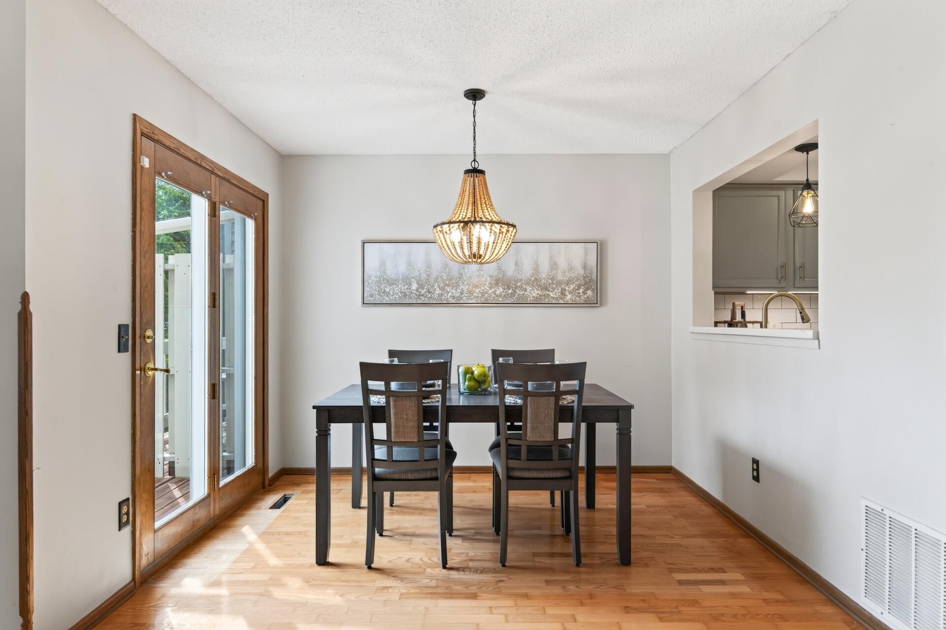 View of Residential at 14307 Bedford Drive, Eden Prairie MN 55346, Eden Prairie (10 of 46) - Mike Wilen | Minnesota Team Real Estate