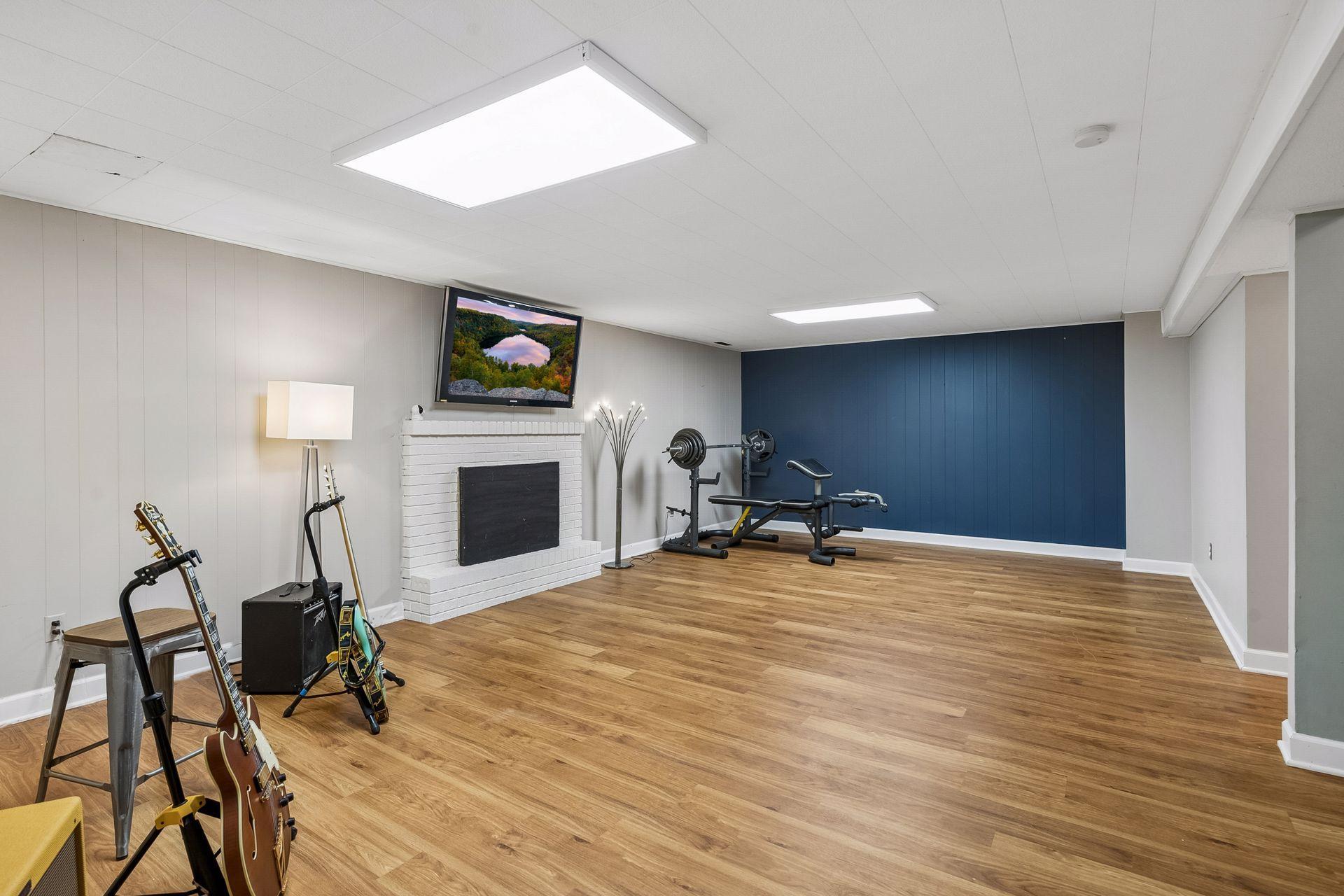 View of Residential at 99 Forestdale Road, Minneapolis MN 55410, Minneapolis (28 of 39) - Mike Wilen | Minnesota Team Real Estate