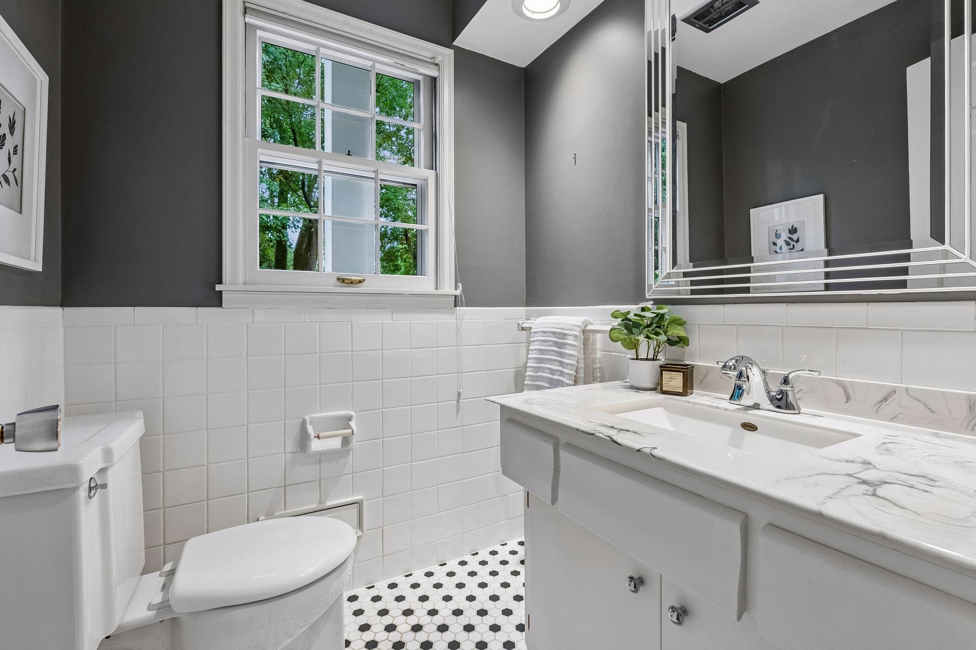 View of Residential at 99 Forestdale Road, Minneapolis MN 55410, Minneapolis (15 of 39) - Mike Wilen | Minnesota Team Real Estate