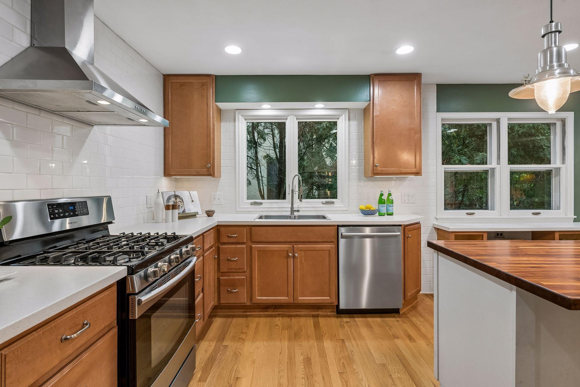 View of Residential at 99 Forestdale Road, Minneapolis MN 55410, Minneapolis (7 of 39) - Mike Wilen | Minnesota Team Real Estate